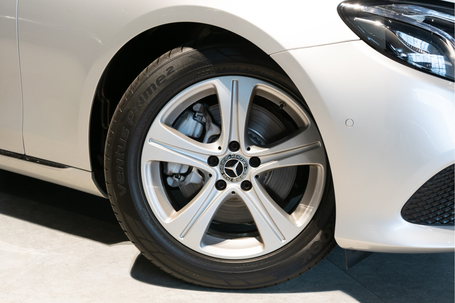 Mercedes-Benz E-Klasse Estate 250 Avantgarde ACC | Standkachel | Comand | 360 | Burmester | Mem | Exclusive | Volledige historie Foto 43