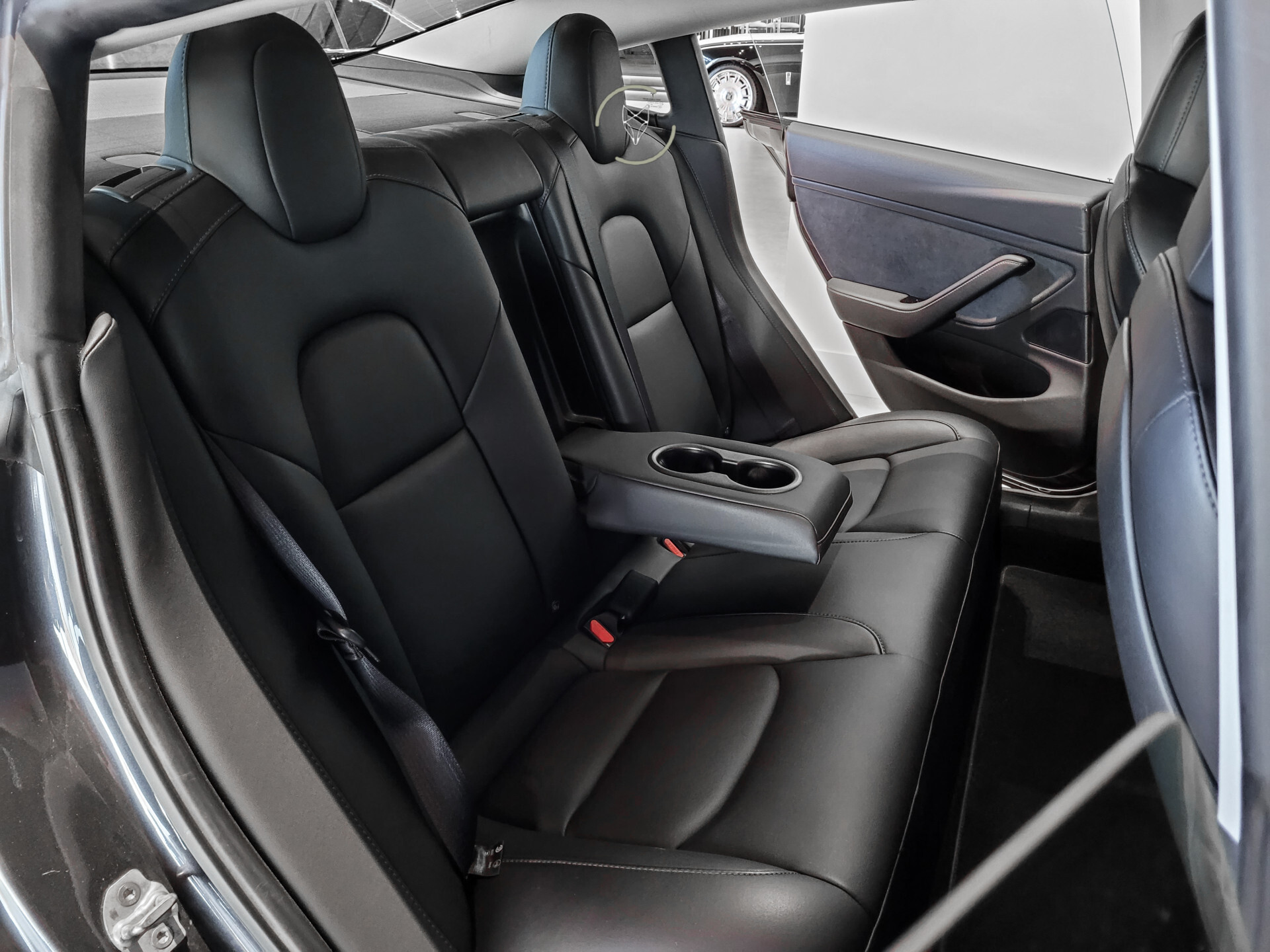 Tesla Model 3 Standard RWD Plus 60 kWh Pano | Leder | Autopilot | Camera | Verw Stln | 18"lmv | NL auto | SOH 85% Foto 12