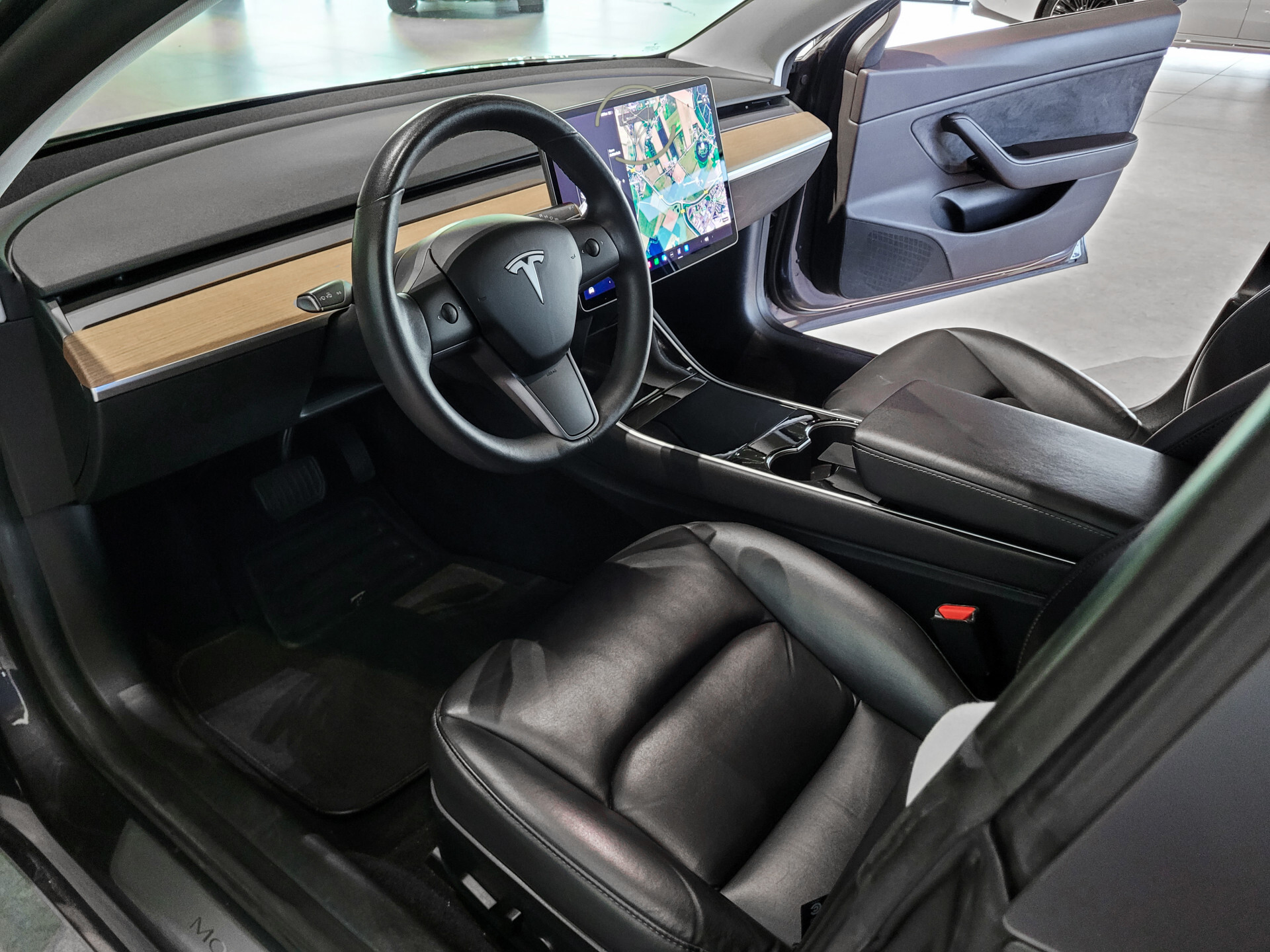 Tesla Model 3 Standard RWD Plus 60 kWh Pano | Leder | Autopilot | Camera | Verw Stln | 18"lmv | NL auto | SOH 85% Foto 19