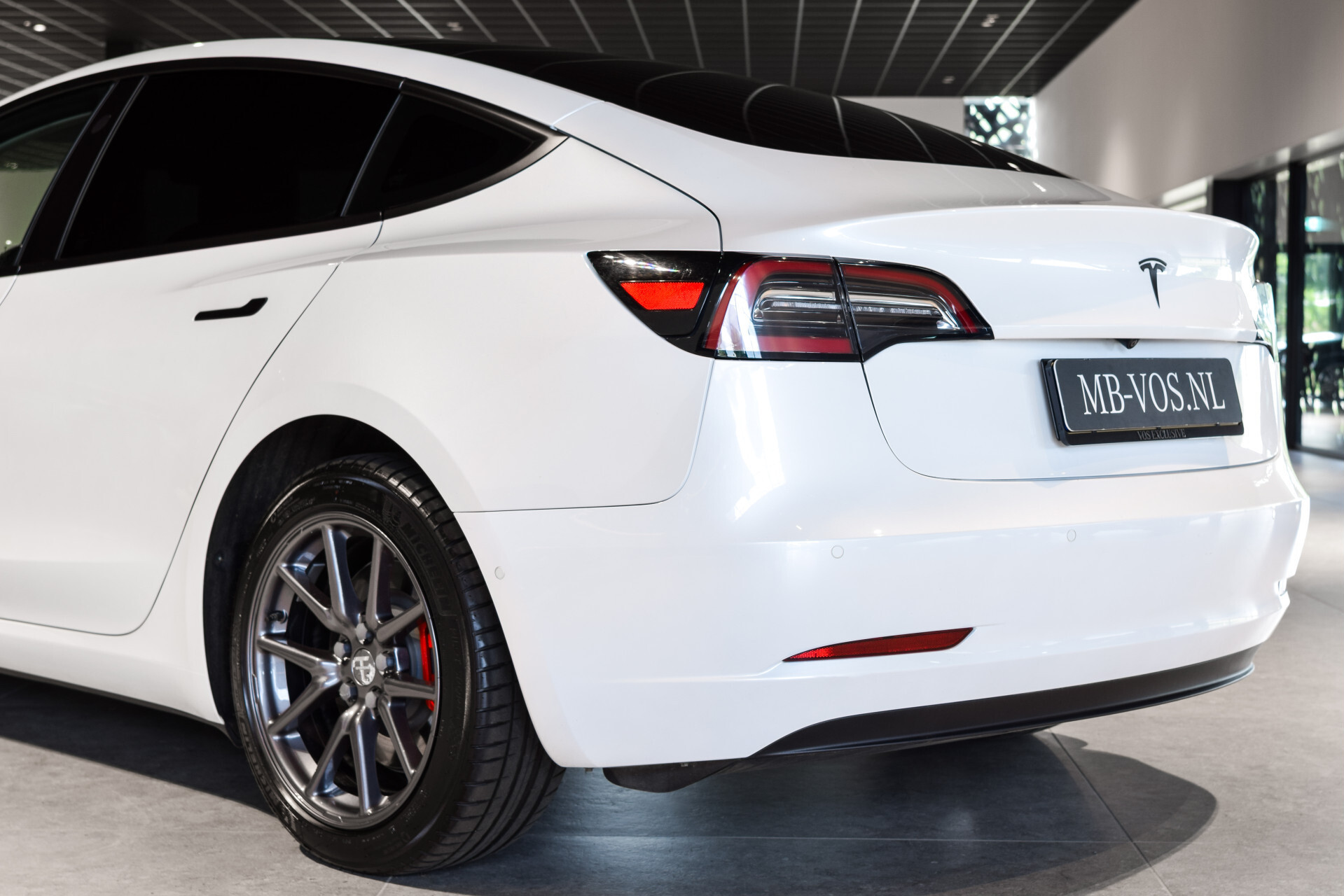 Tesla Model 3 Standard RWD Plus 60 kWh Pano | Leder | Autopilot | Camera | Verw Stln | SOH 89% | NL auto | 1ste eigenaar Foto 29