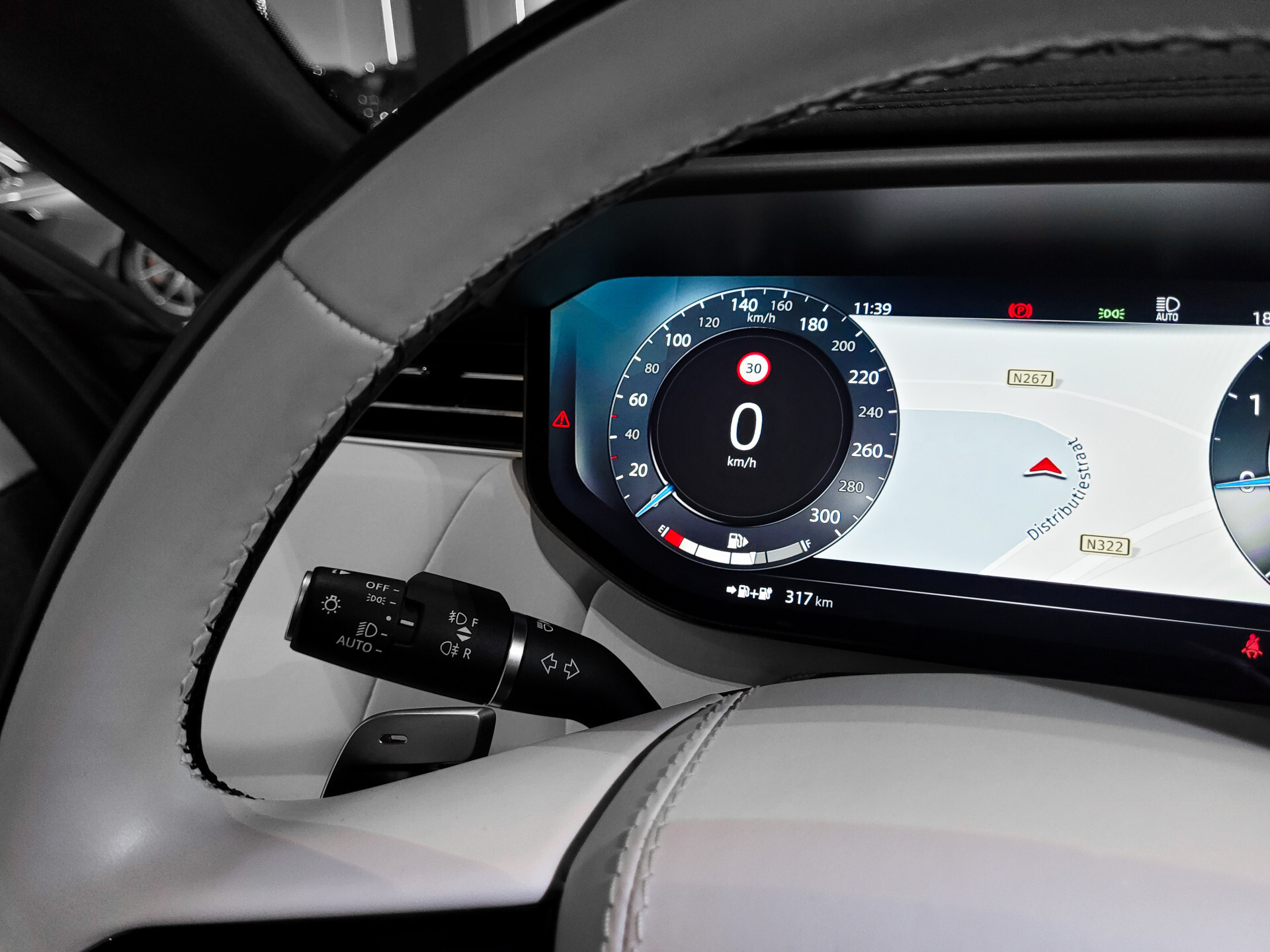 Land Rover Range Rover Sport 3.0 P510e First Edition Light Cloud leder | Forced Carbon | Massage | 23" | Trekhaak | BTW Foto 19