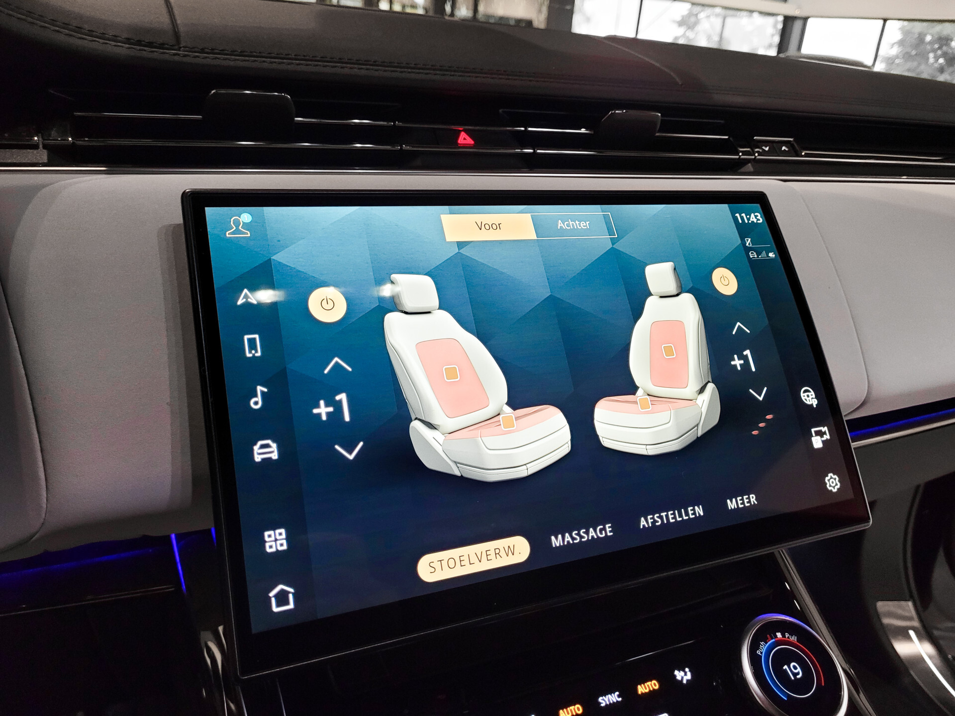 Land Rover Range Rover Sport 3.0 P510e First Edition Light Cloud leder | Forced Carbon | Massage | 23" | Trekhaak | BTW Foto 21