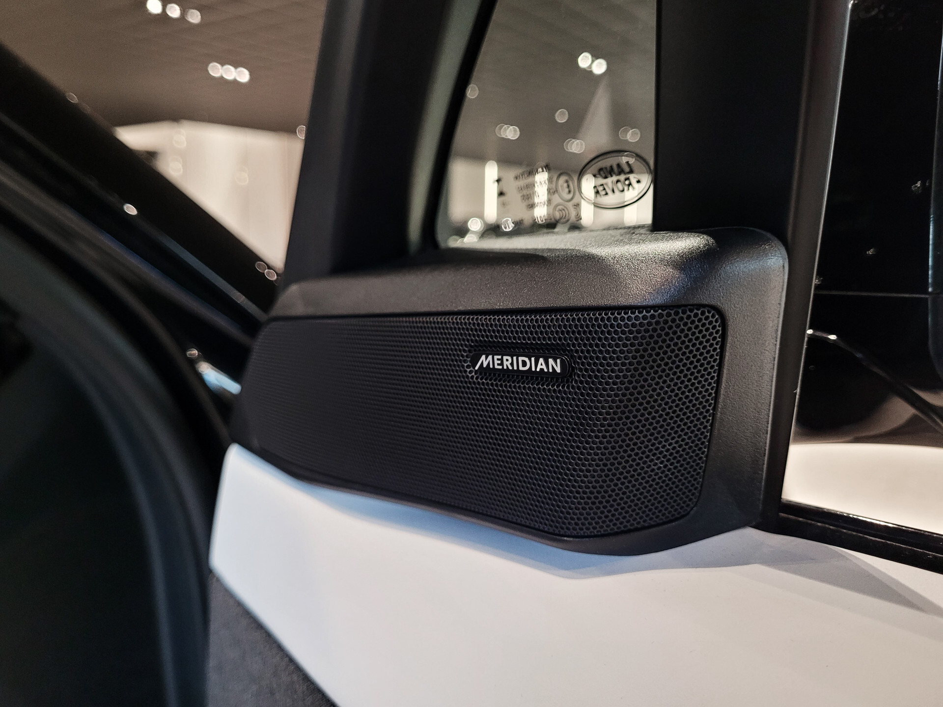 Land Rover Range Rover Sport 3.0 P510e First Edition Light Cloud leder | Forced Carbon | Massage | 23" | Trekhaak | BTW Foto 29