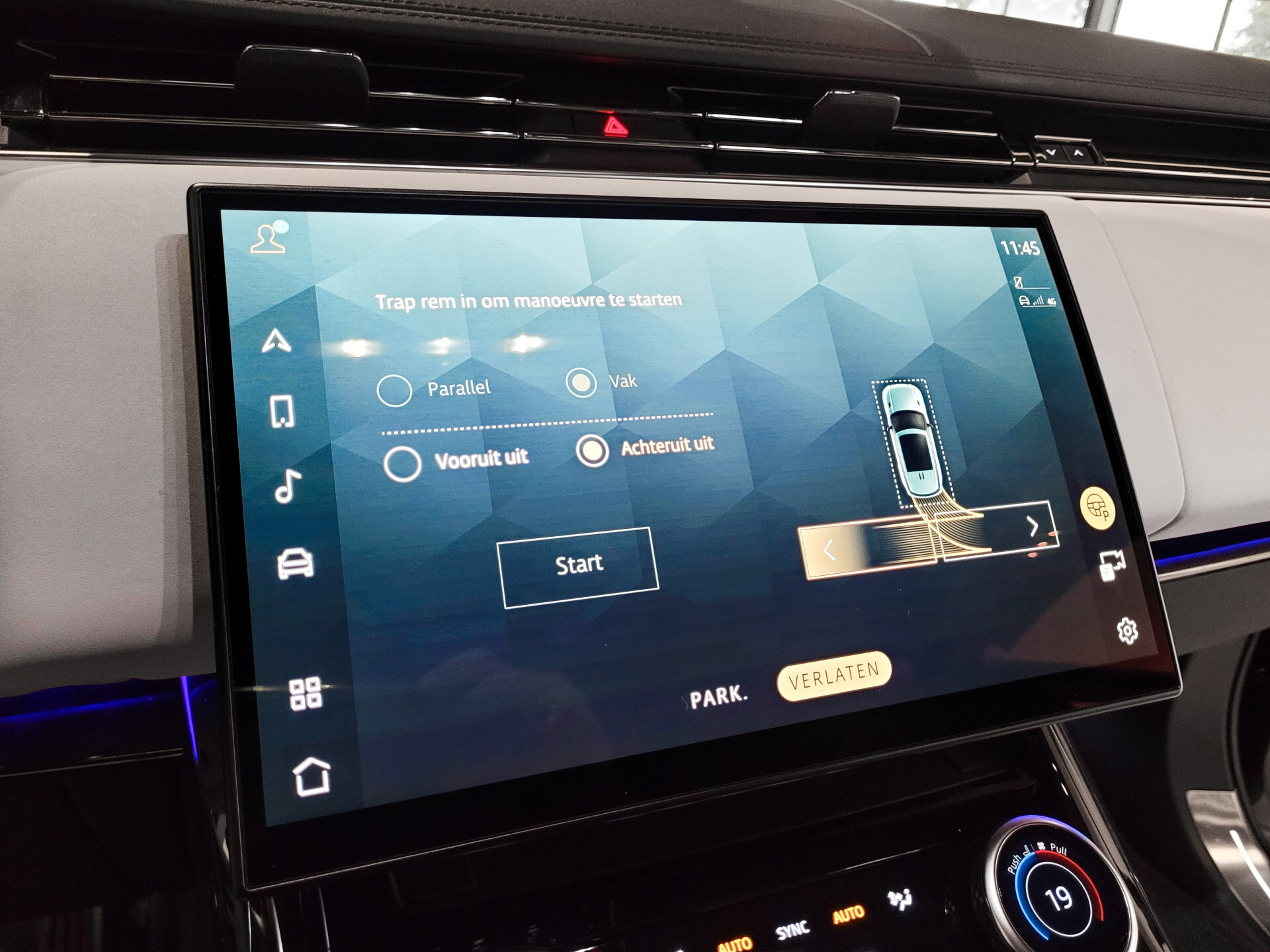 Land Rover Range Rover Sport 3.0 P510e First Edition Light Cloud leder | Forced Carbon | Massage | 23" | Trekhaak | BTW Foto 38