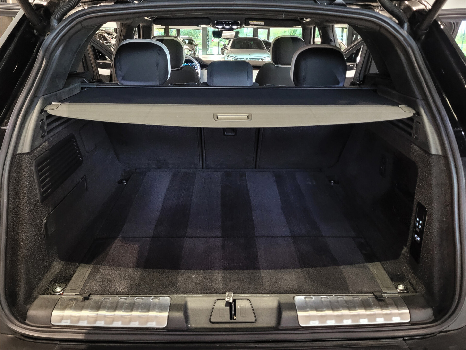 Land Rover Range Rover Sport 3.0 P510e First Edition Light Cloud leder | Forced Carbon | Massage | 23" | Trekhaak | BTW Foto 44