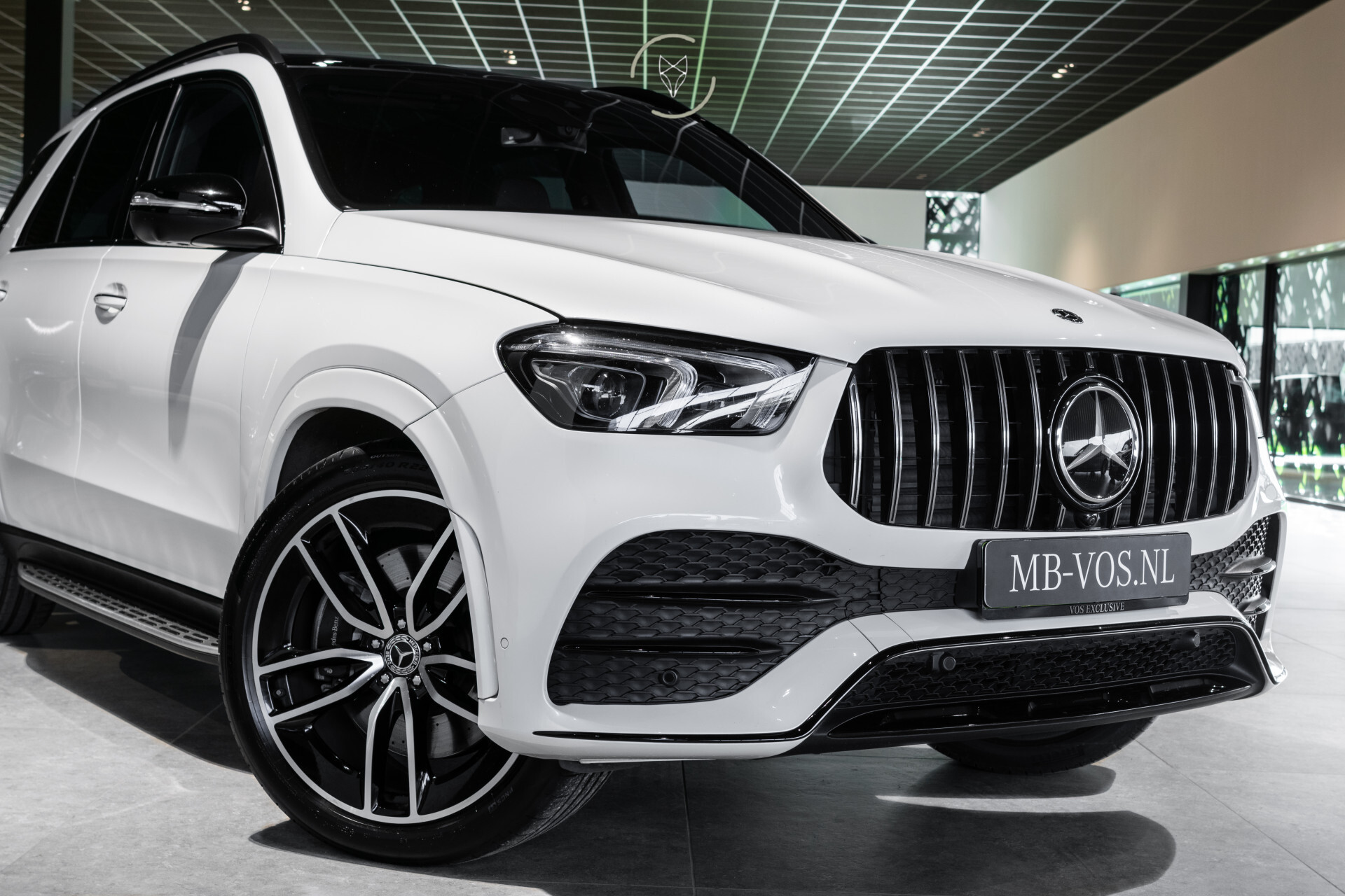 Mercedes-Benz GLE 450 4-M AMG Luchtvering | Carbon | Nappa | ACC | HUD | Keyless | Standkachel | Softclose | Trekhaak | Manufaktur | Mem | 22" Foto 44