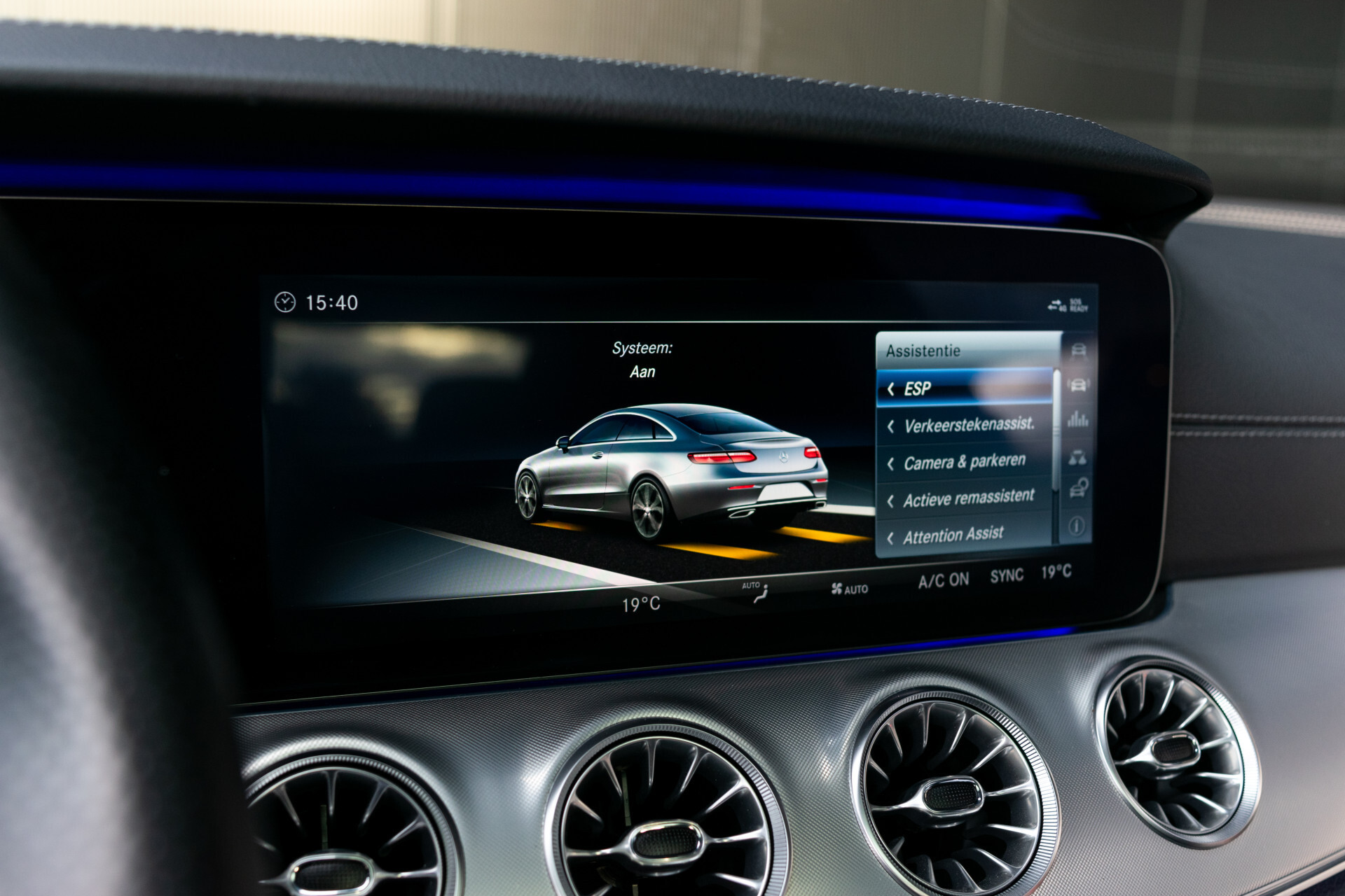 Mercedes-Benz E-Klasse Coupé 400 4-M AMG Night | ACC | Keyless | Soflclose | Mem | Panorama | Ambient | MULTIBEAM | 20" | New Service Foto 20