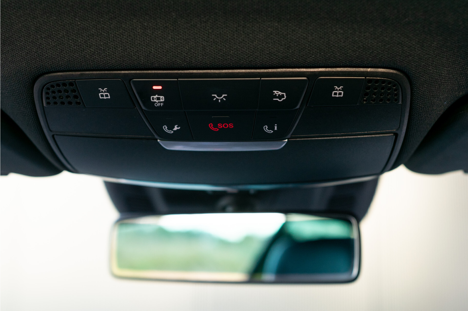 Mercedes-Benz E-Klasse Coupé 400 4-M AMG Night | ACC | Keyless | Soflclose | Mem | Panorama | Ambient | MULTIBEAM | 20" | New Service Foto 39