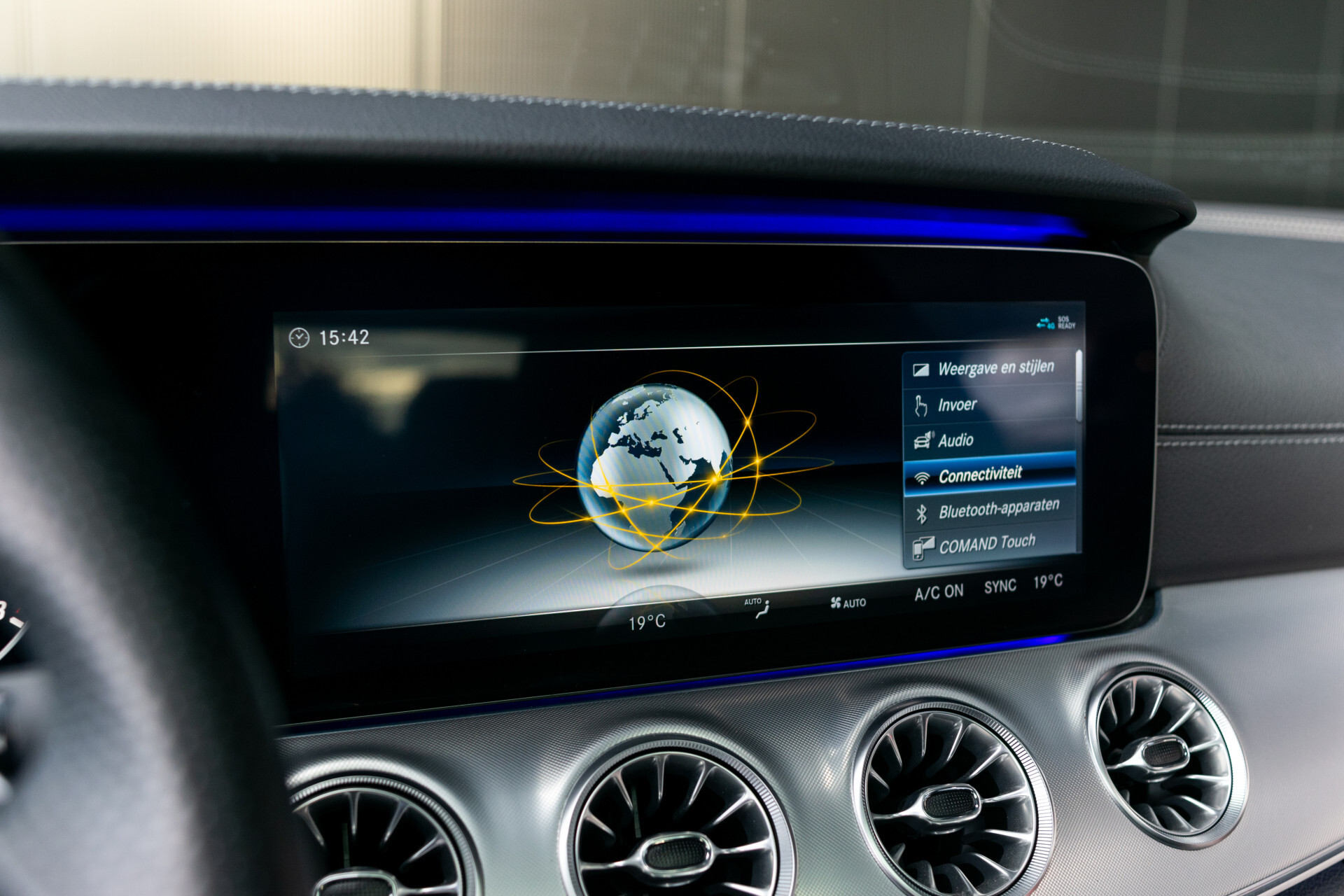 Mercedes-Benz E-Klasse Coupé 400 4-M AMG Night | ACC | Keyless | Soflclose | Mem | Panorama | Ambient | MULTIBEAM | 20" | New Service Foto 40