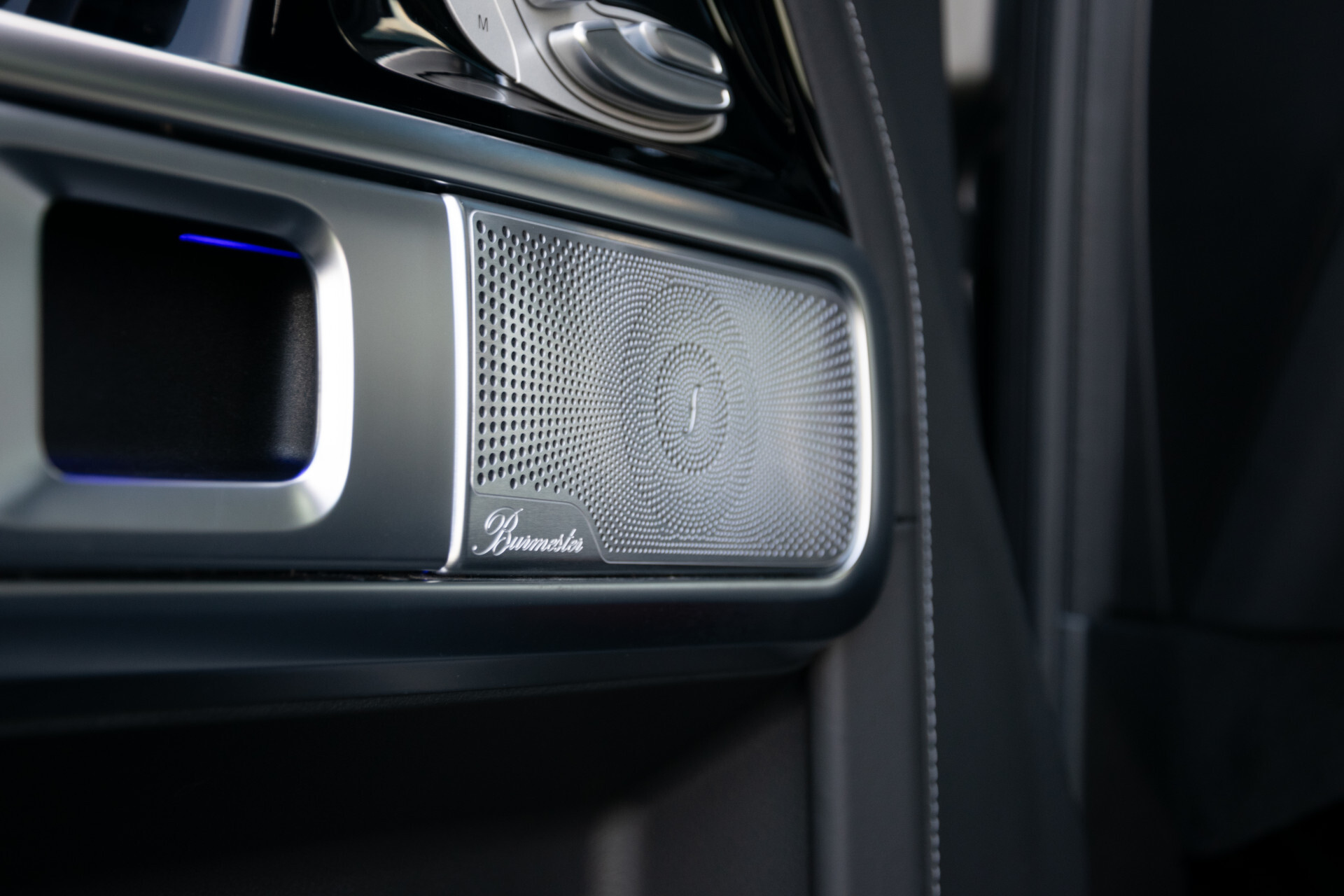 Mercedes-Benz G-Klasse AMG 63 Facelift Manufaktur | AMG Active Ride Control | Carbon | SUPERIOR | Night | Standkachel | Massage | ACC Foto 19