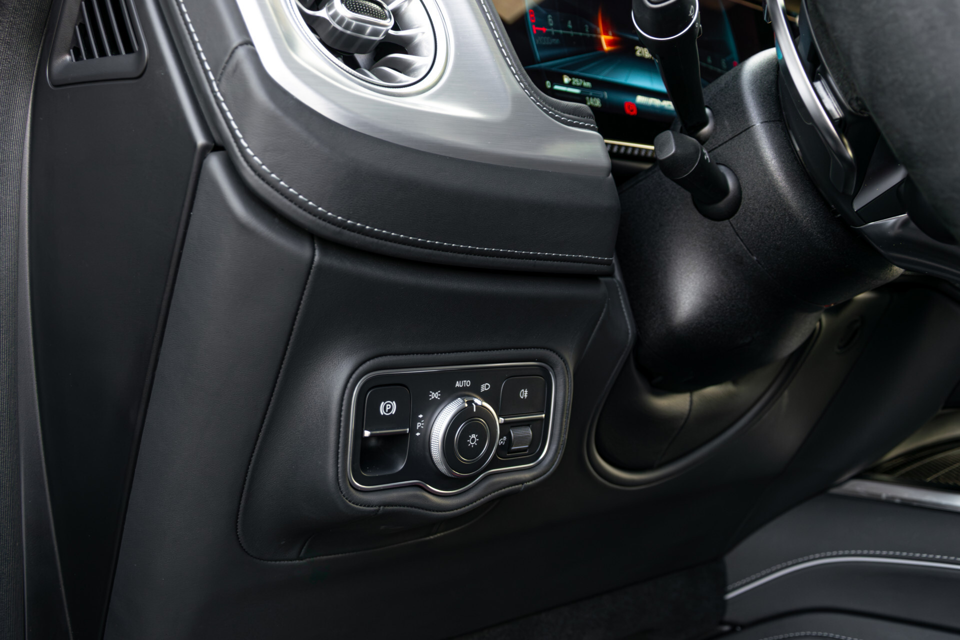 Mercedes-Benz G-Klasse AMG 63 Facelift Manufaktur | AMG Active Ride Control | Carbon | SUPERIOR | Night | Standkachel | Massage | ACC Foto 25