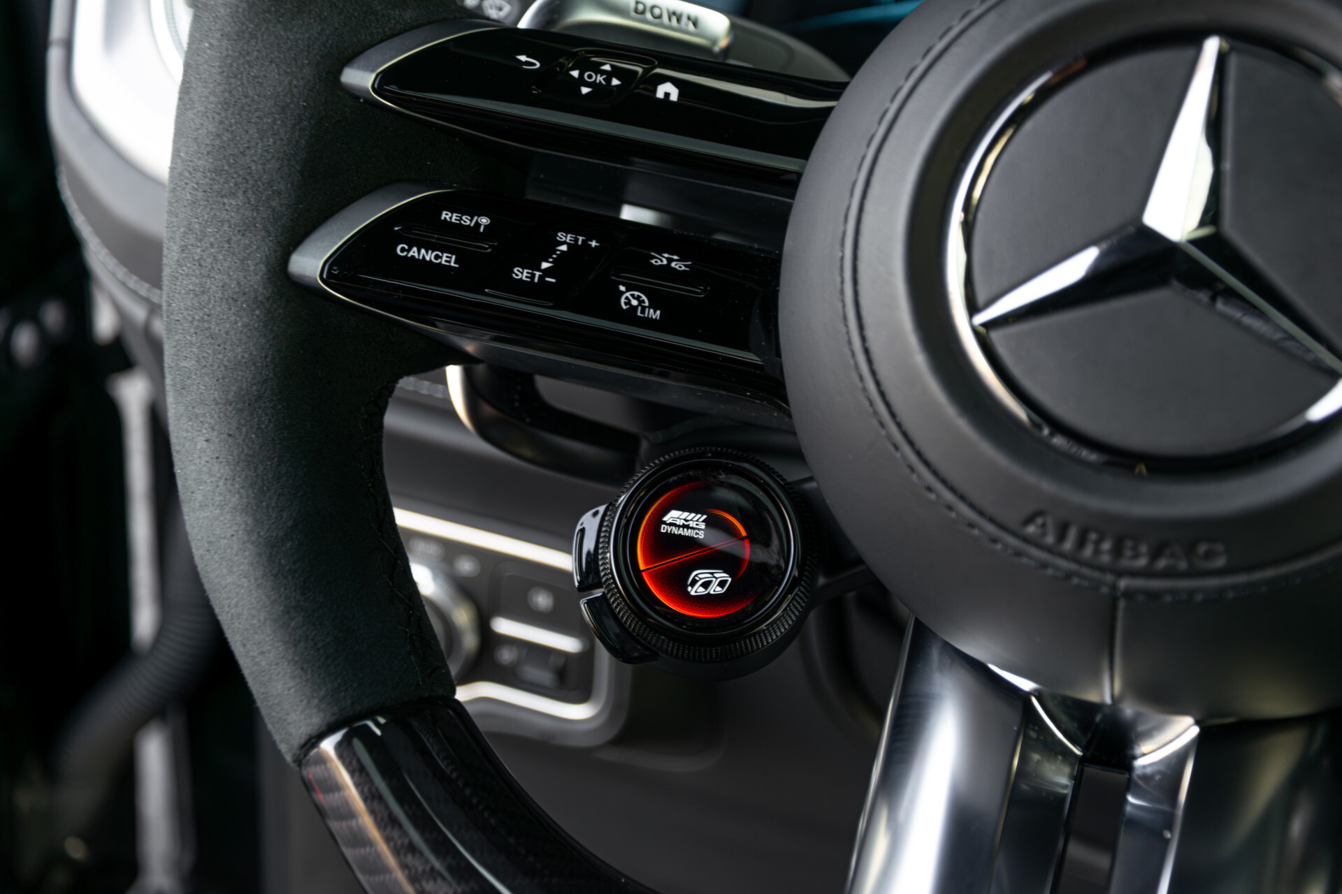 Mercedes-Benz G-Klasse AMG 63 Facelift Manufaktur | AMG Active Ride Control | Carbon | SUPERIOR | Night | Standkachel | Massage | ACC Foto 29