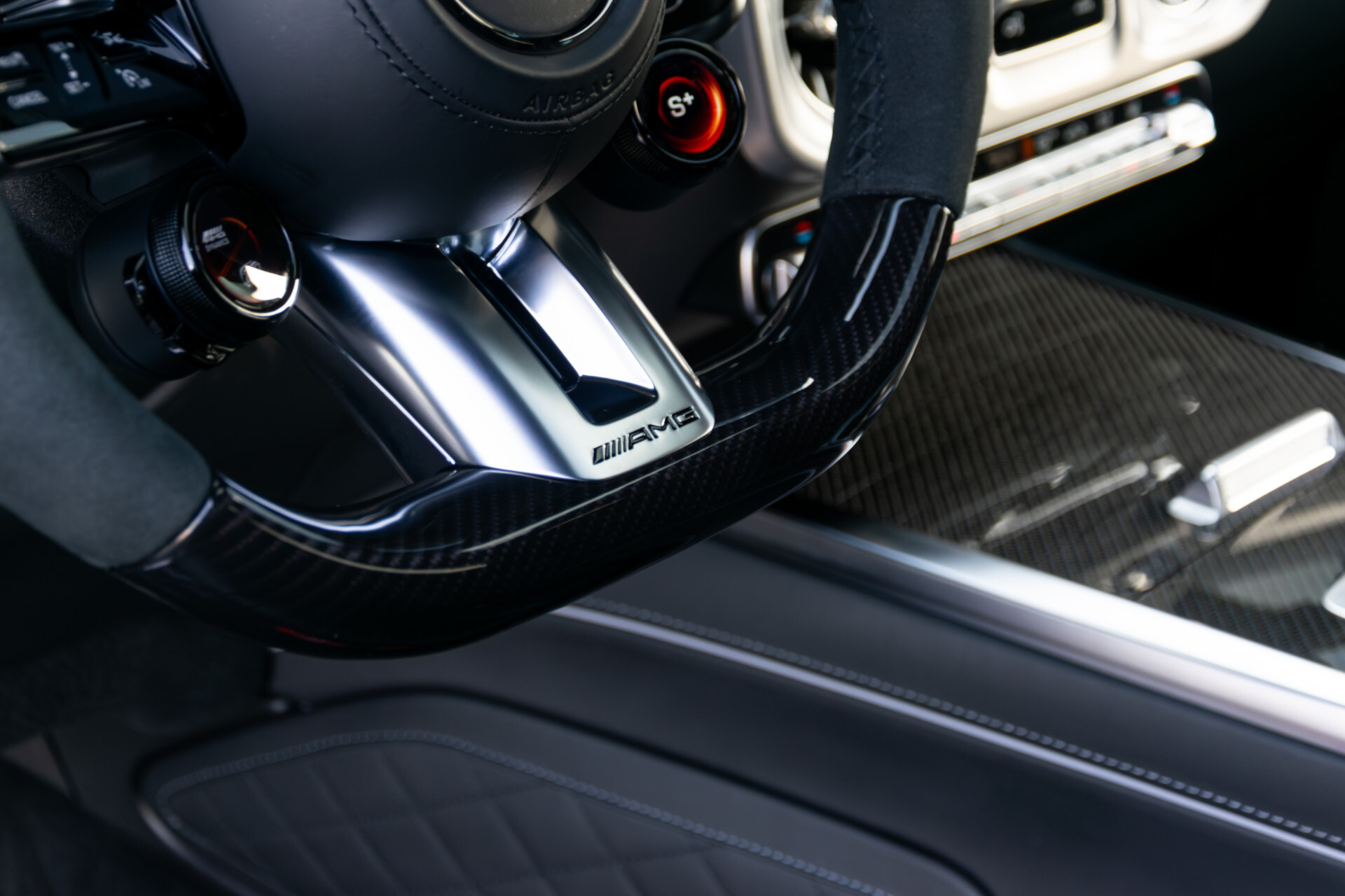 Mercedes-Benz G-Klasse AMG 63 Facelift Manufaktur | AMG Active Ride Control | Carbon | SUPERIOR | Night | Standkachel | Massage | ACC Foto 33