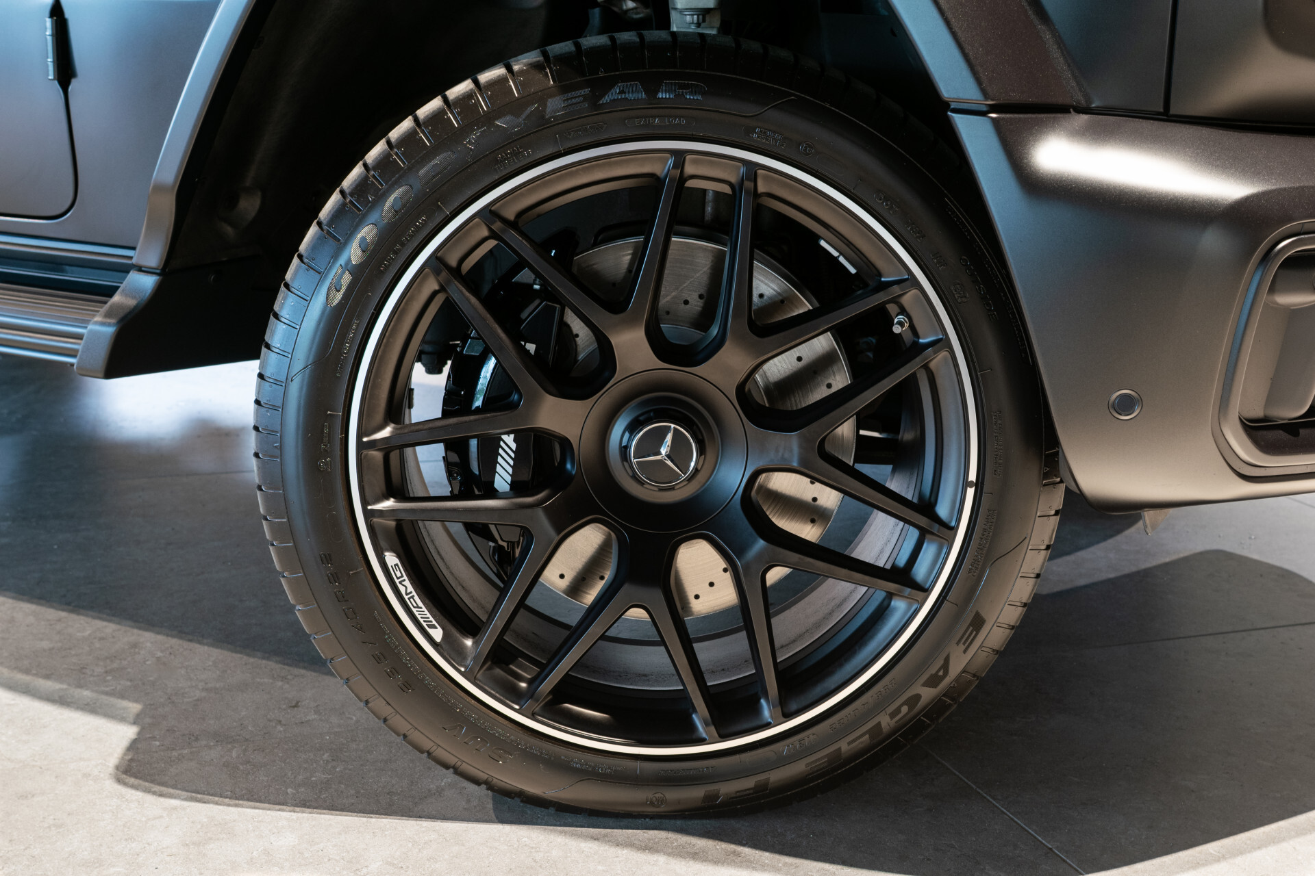 Mercedes-Benz G-Klasse AMG 63 Facelift Manufaktur | AMG Active Ride Control | Carbon | SUPERIOR | Night | Standkachel | Massage | ACC Foto 65