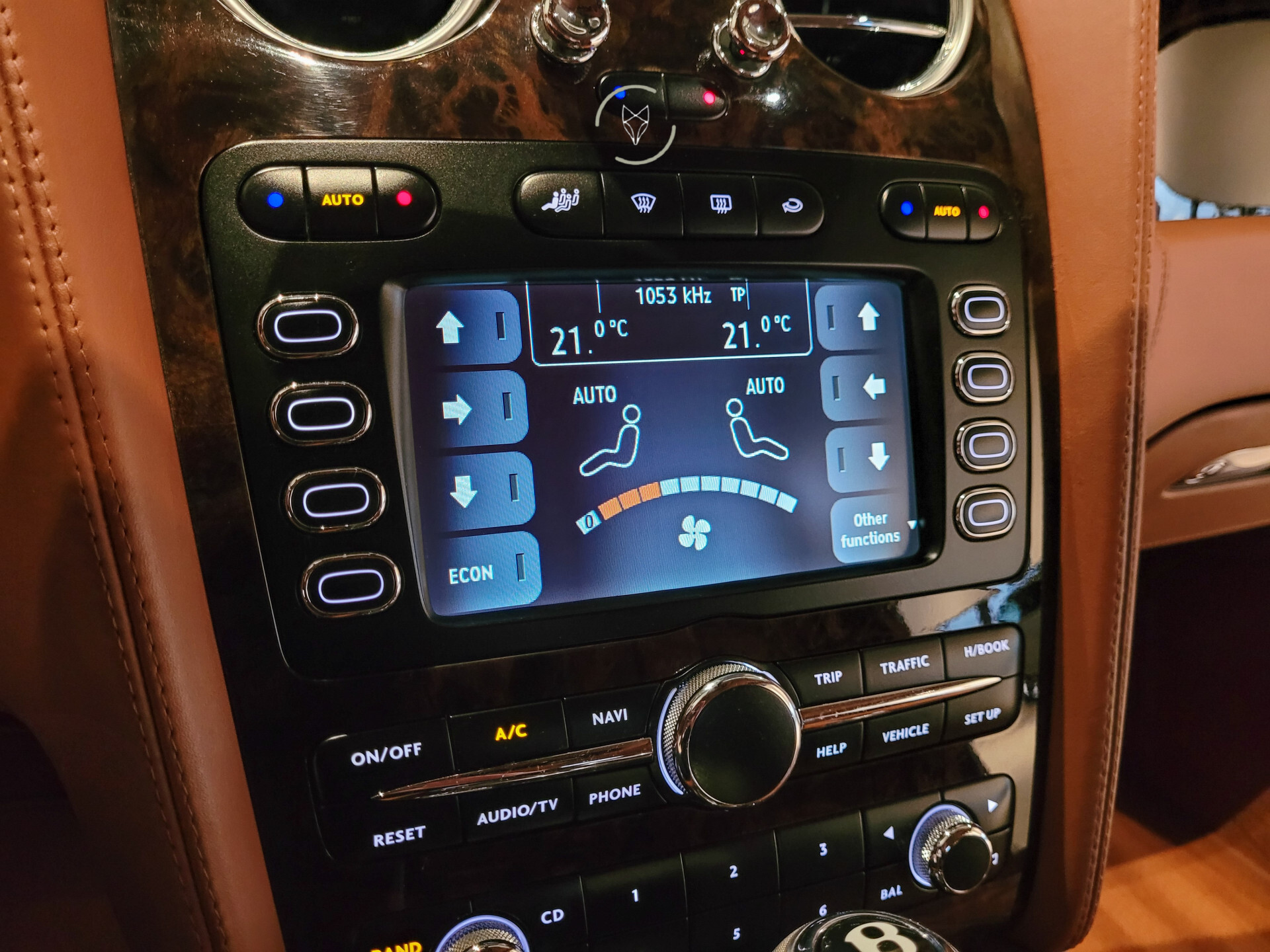 Bentley Continental GT 6.0 W12 Mulliner | Diamond Black | 21" | Massage | BTW | Glascoating | Volledige historie | Nieuwstaat Foto 11