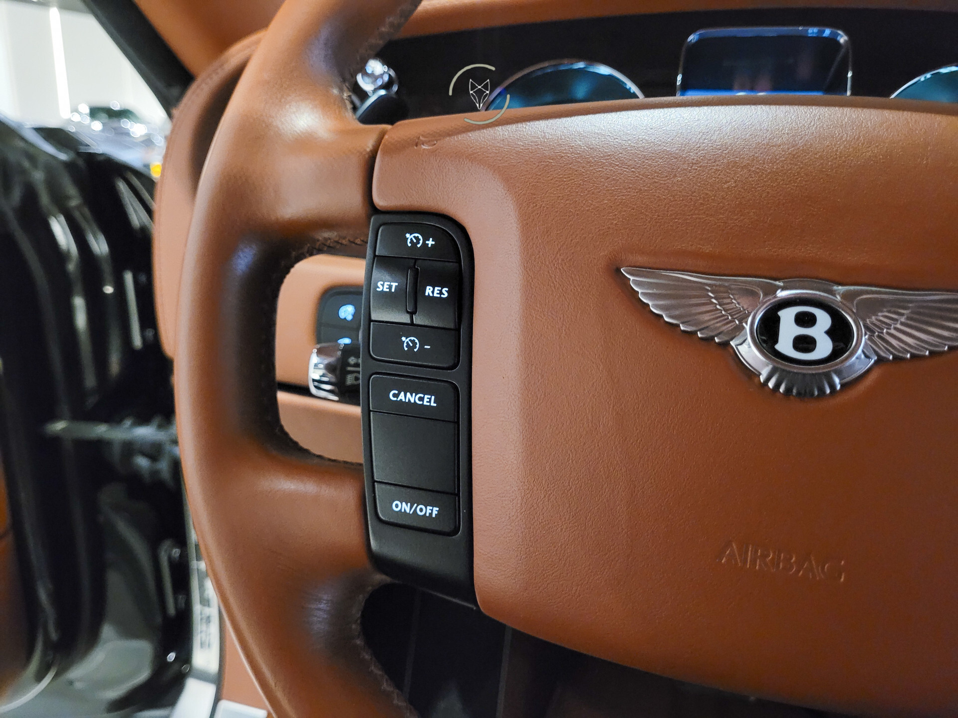 Bentley Continental GT 6.0 W12 Mulliner | Diamond Black | 21" | Massage | BTW | Glascoating | Volledige historie | Nieuwstaat Foto 18