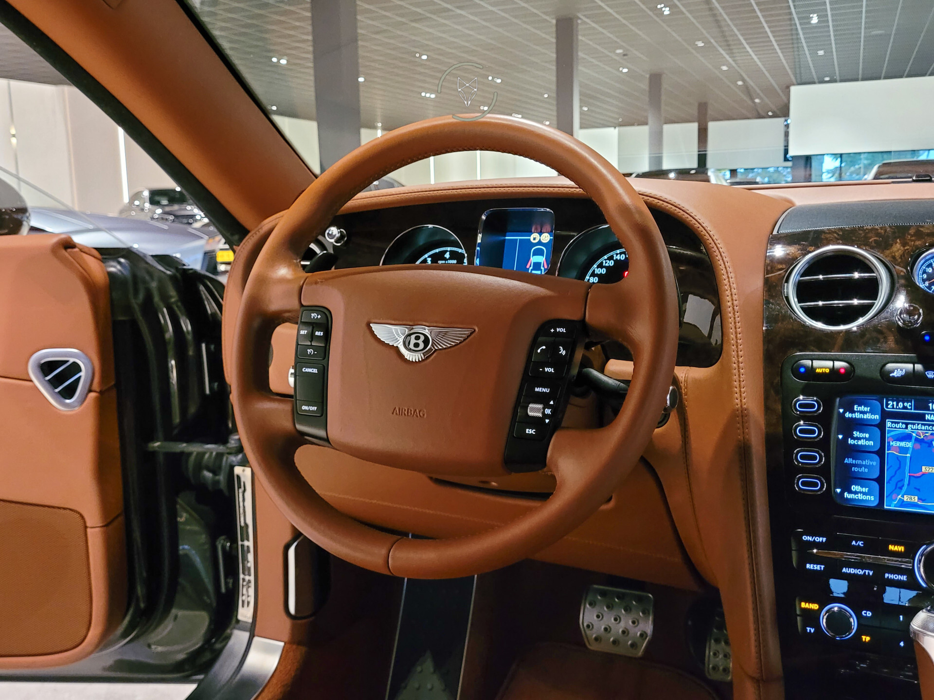 Bentley Continental GT 6.0 W12 Mulliner | Diamond Black | 21" | Massage | BTW | Glascoating | Volledige historie | Nieuwstaat Foto 30