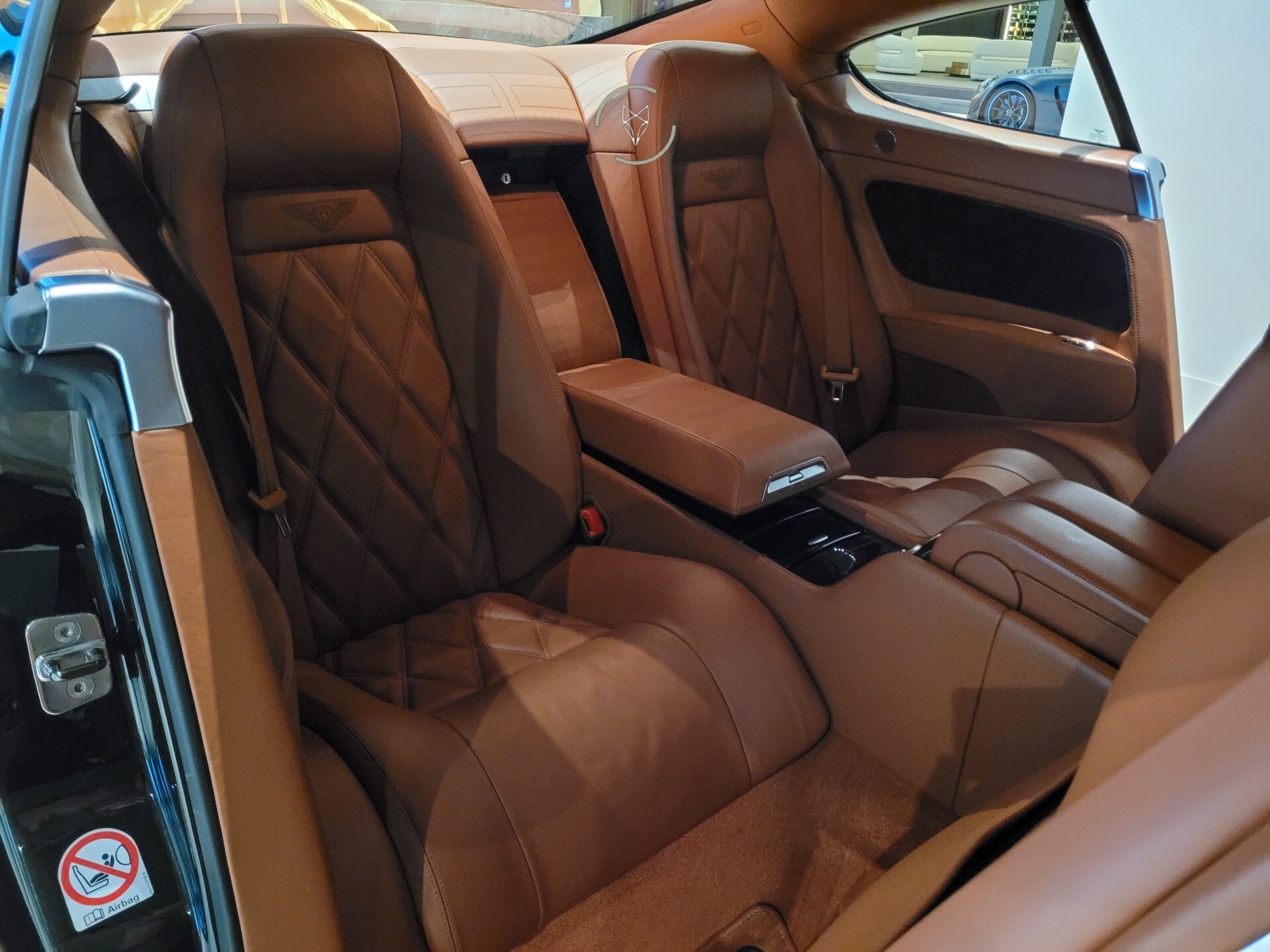 Bentley Continental GT 6.0 W12 Mulliner | Diamond Black | 21" | Massage | BTW | Glascoating | Volledige historie | Nieuwstaat Foto 7