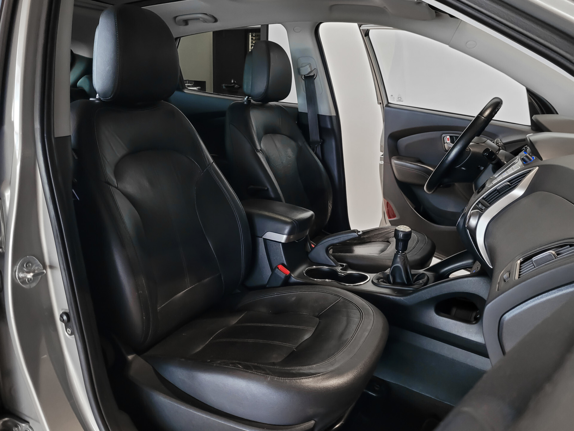 Hyundai ix35 2.0i i-Catcher Pano | Leder | Keyless | Camera | Cruise |  | Trekhaak | Navi | Orig.NL | Foto 6