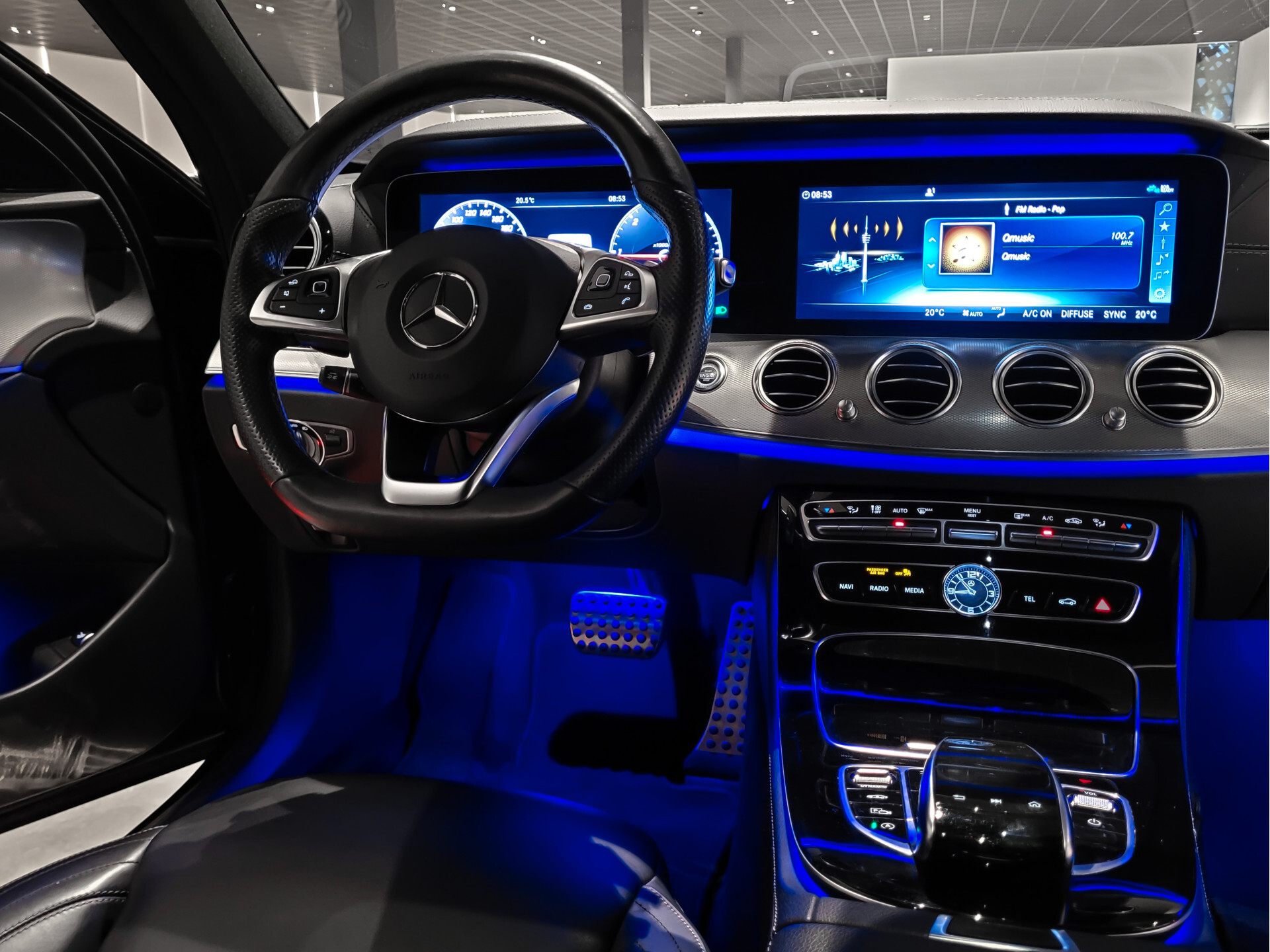 Mercedes-Benz E-Klasse 350 d AMG Luchtvering | Keyless | ACC | Mem | Burmester | Dak | Nappa | HUD | 360\BTW Foto 37