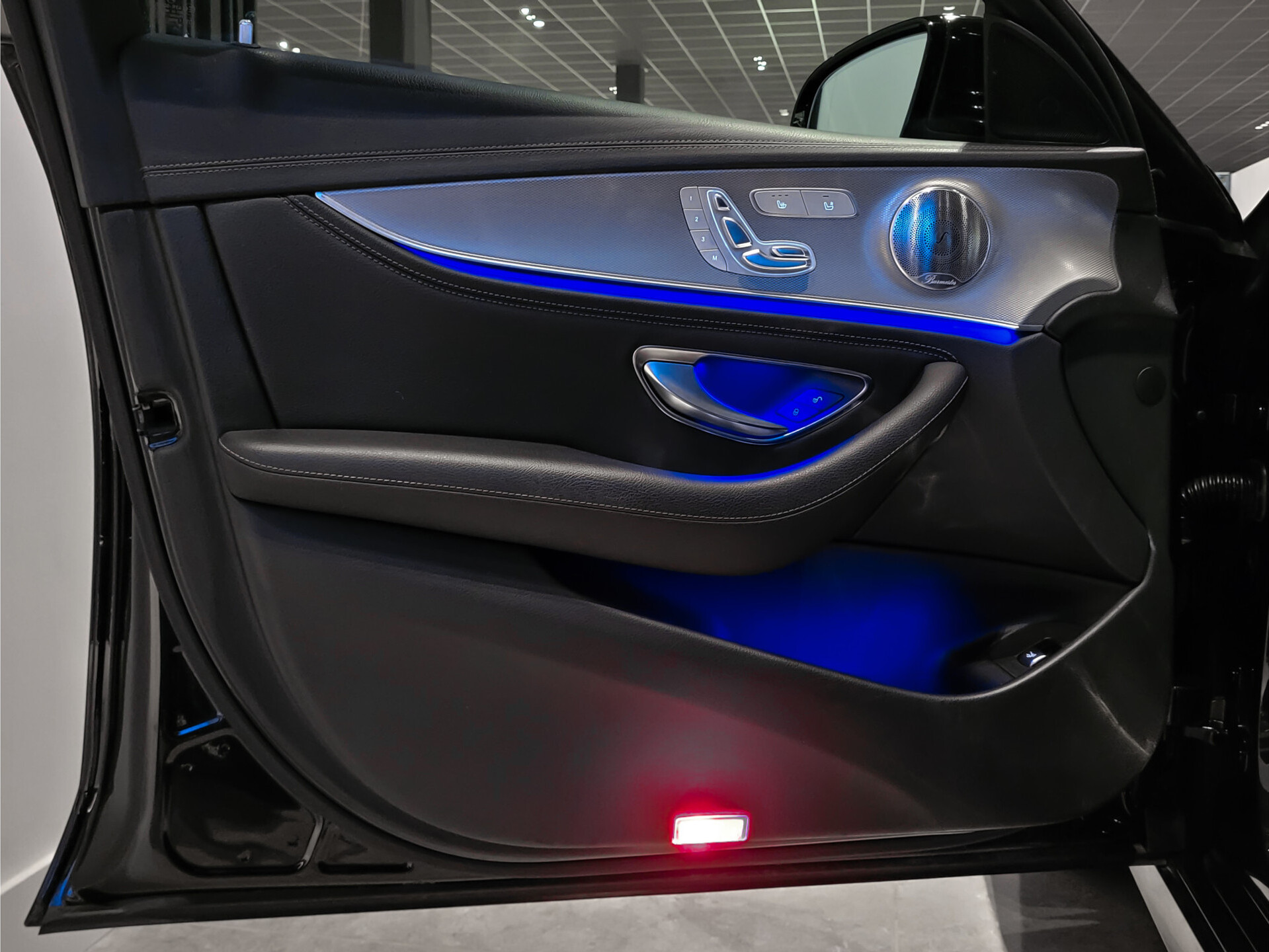 Mercedes-Benz E-Klasse 350 d AMG Luchtvering | Keyless | ACC | Mem | Burmester | Dak | Nappa | HUD | 360\BTW Foto 9