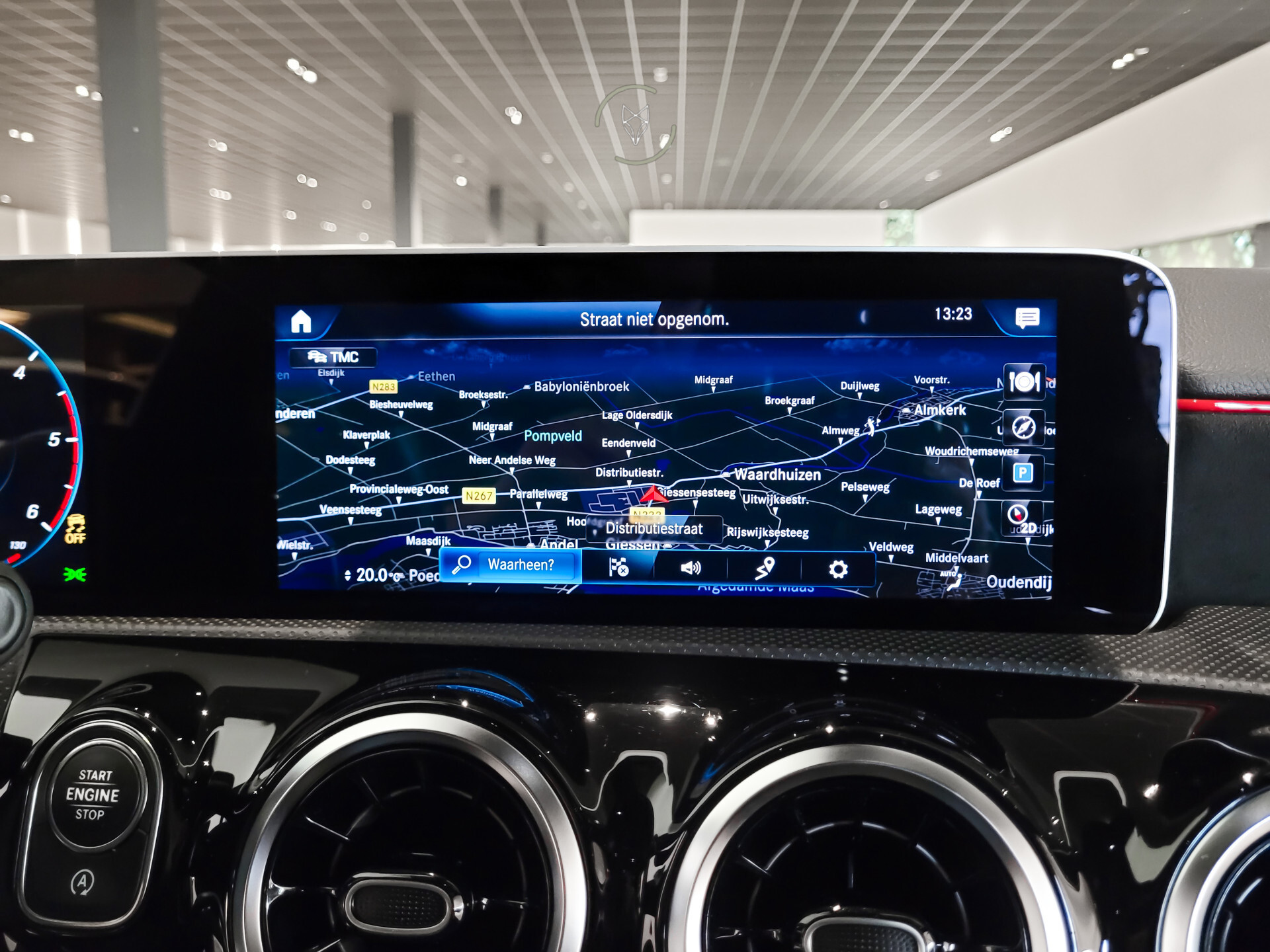 Mercedes-Benz A-Klasse 180 d AMG Night | Panorama | Widescreen | LED | MBUX Aut7 Foto 11