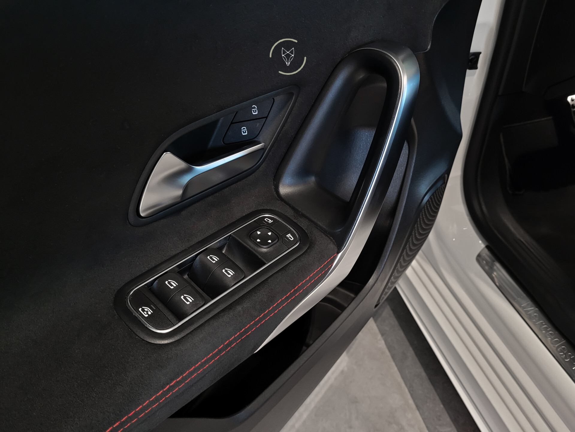 Mercedes-Benz A-Klasse 180 d AMG Night | Panorama | Widescreen | LED | MBUX Aut7 Foto 12