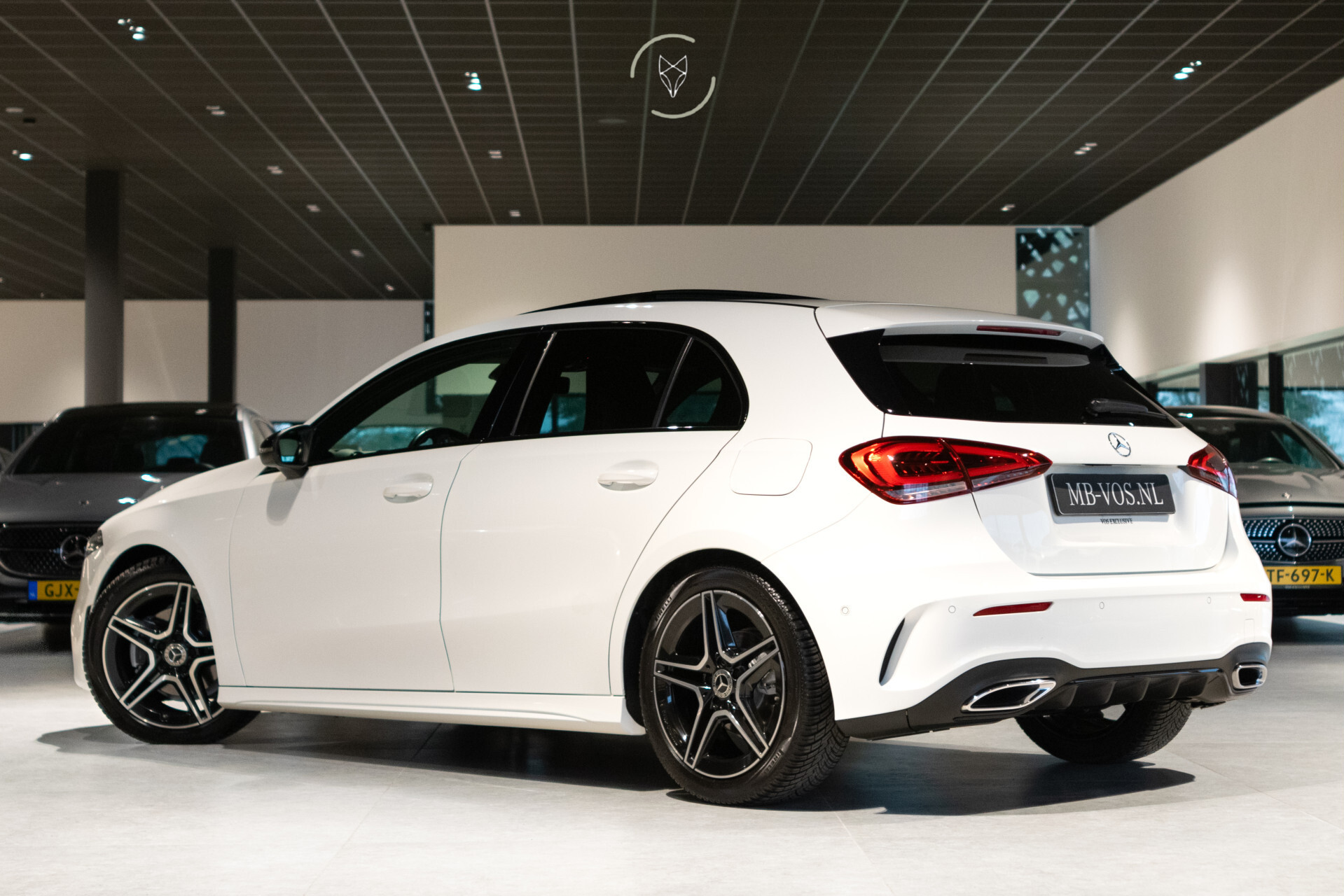 Mercedes-Benz A-Klasse 180 d AMG Night | Panorama | Widescreen | LED | MBUX Aut7 Foto 2