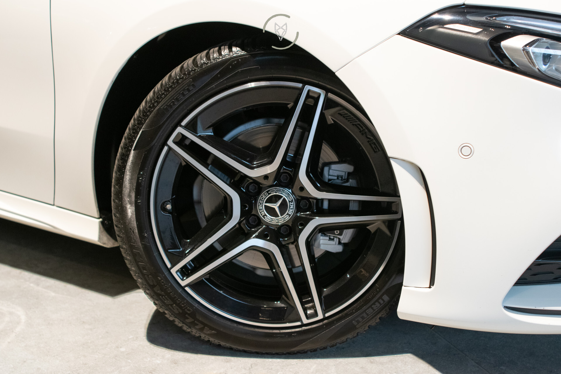 Mercedes-Benz A-Klasse 180 d AMG Night | Panorama | Widescreen | LED | MBUX Aut7 Foto 42