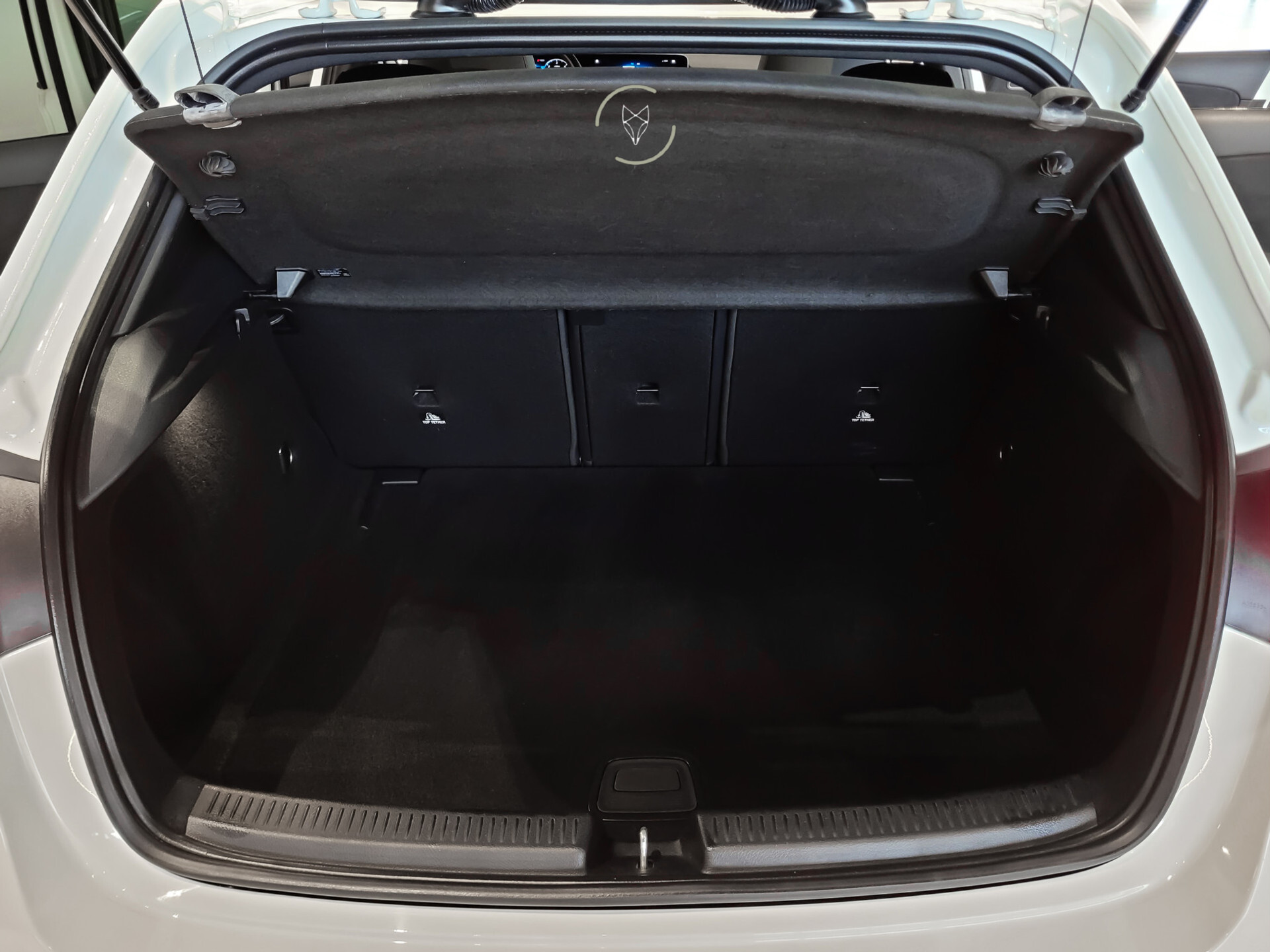 Mercedes-Benz A-Klasse 180 d AMG Night | Panorama | Widescreen | LED | MBUX Aut7 Foto 44