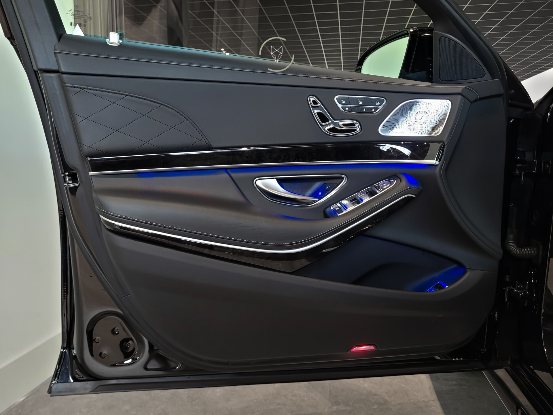 Mercedes-Benz S-Klasse 560 Lang 4-M AMG Exclusive | 4*massage/koeling | 20" | entertainment | standkachel | HUD | nachtzicht Foto 11