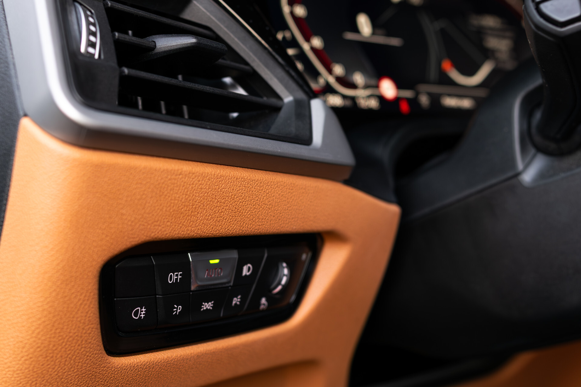 BMW 3 Serie Touring 330e Business Edition Plus Neem contact met ons op voor meer informatie Foto 14