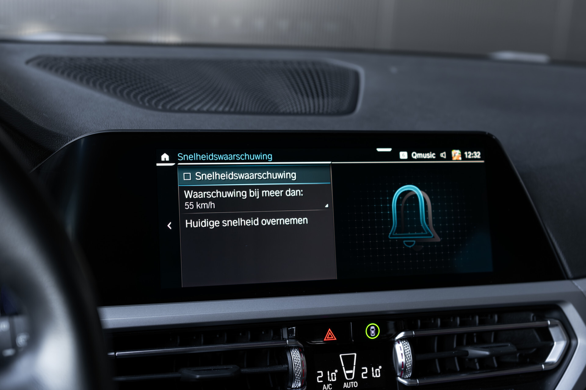 BMW 3 Serie Touring 330e Business Edition Plus Neem contact met ons op voor meer informatie Foto 17