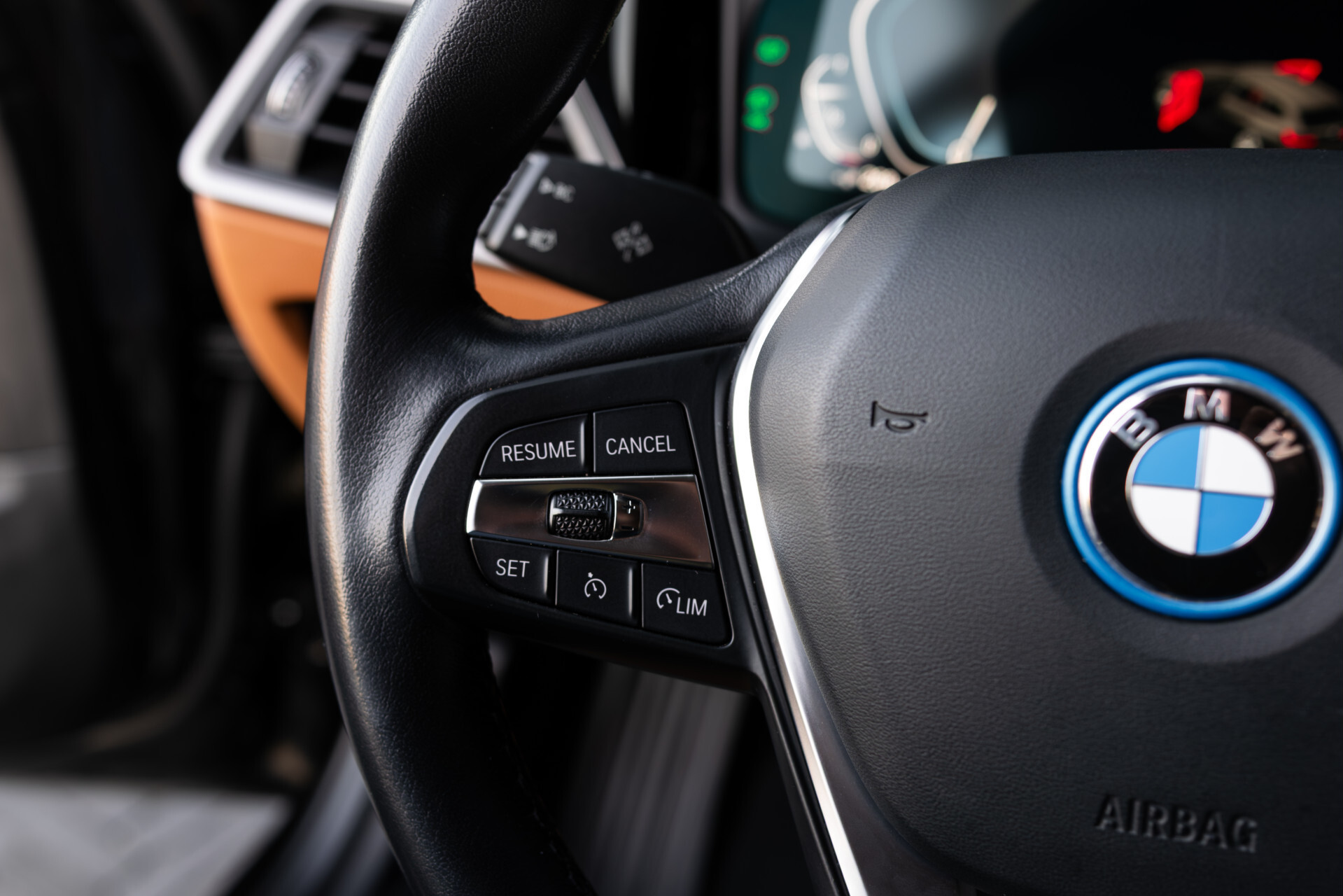 BMW 3 Serie Touring 330e Business Edition Plus Neem contact met ons op voor meer informatie Foto 22