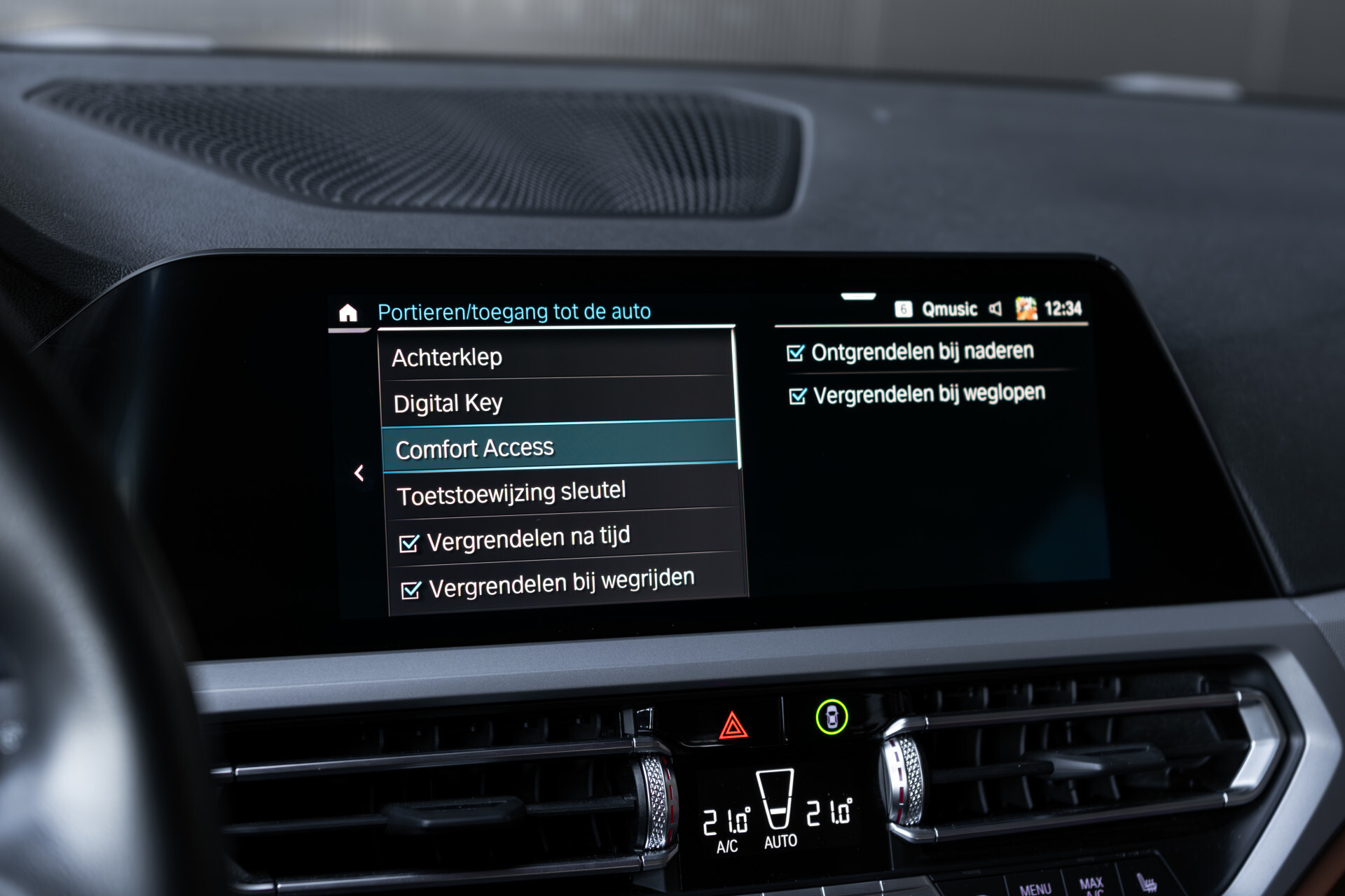 BMW 3 Serie Touring 330e Business Edition Plus Neem contact met ons op voor meer informatie Foto 27