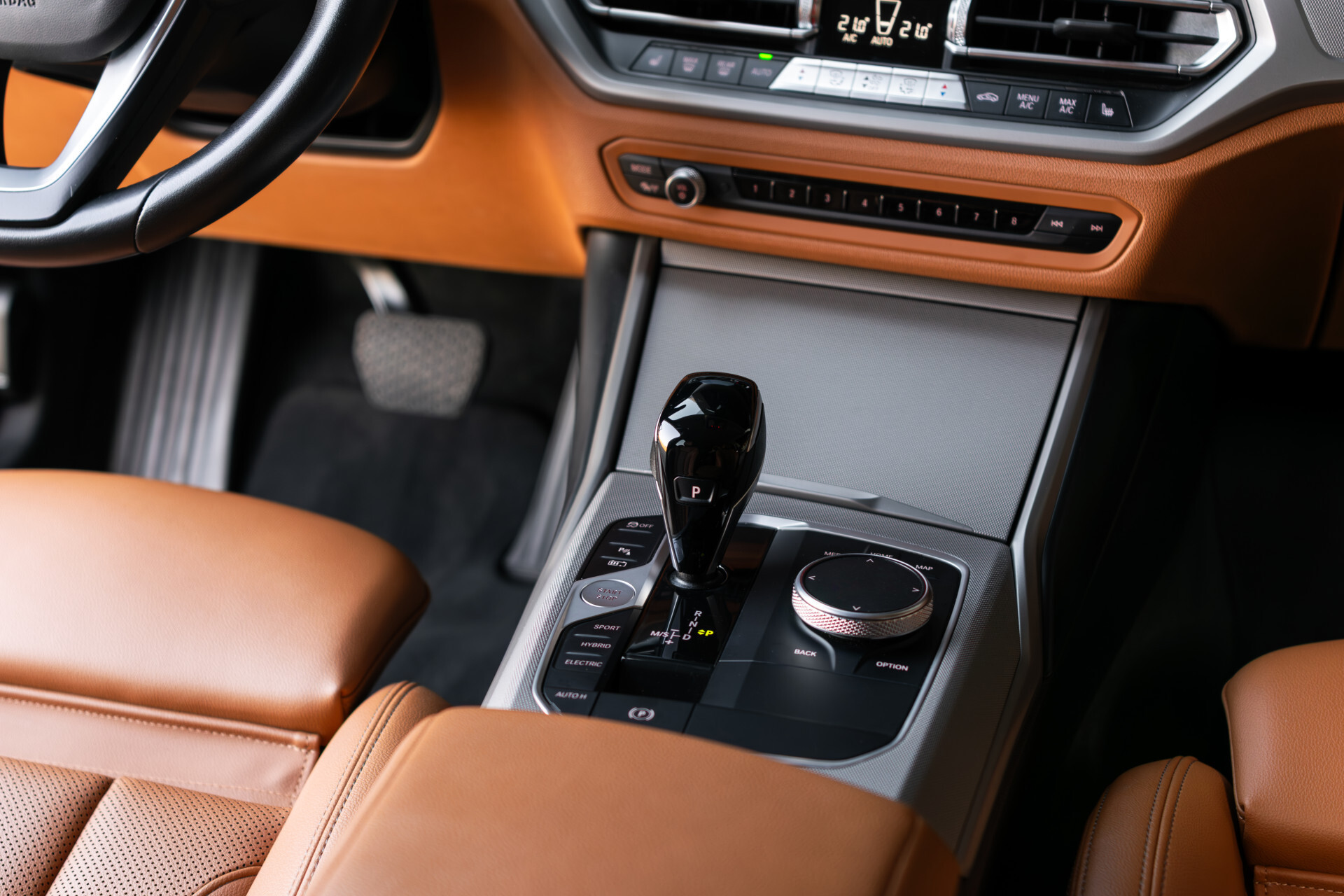 BMW 3 Serie Touring 330e Business Edition Plus Neem contact met ons op voor meer informatie Foto 37