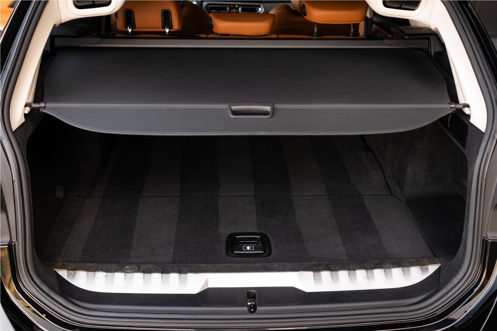 BMW 3 Serie Touring 330e Business Edition Plus Neem contact met ons op voor meer informatie Foto 43