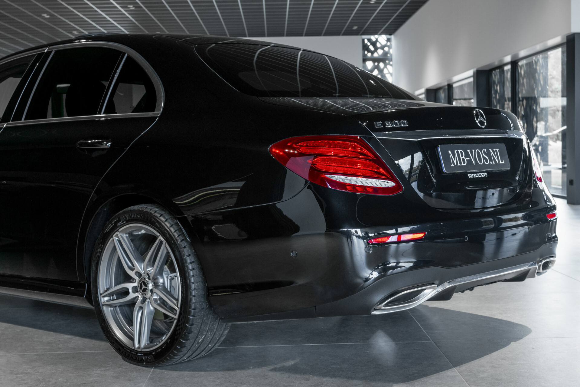 Mercedes-Benz E-Klasse 300 AMG Schuifdak | Afn-Trekhaak | DAB | Carplay | Verw-Stoelen Aut9 Foto 40