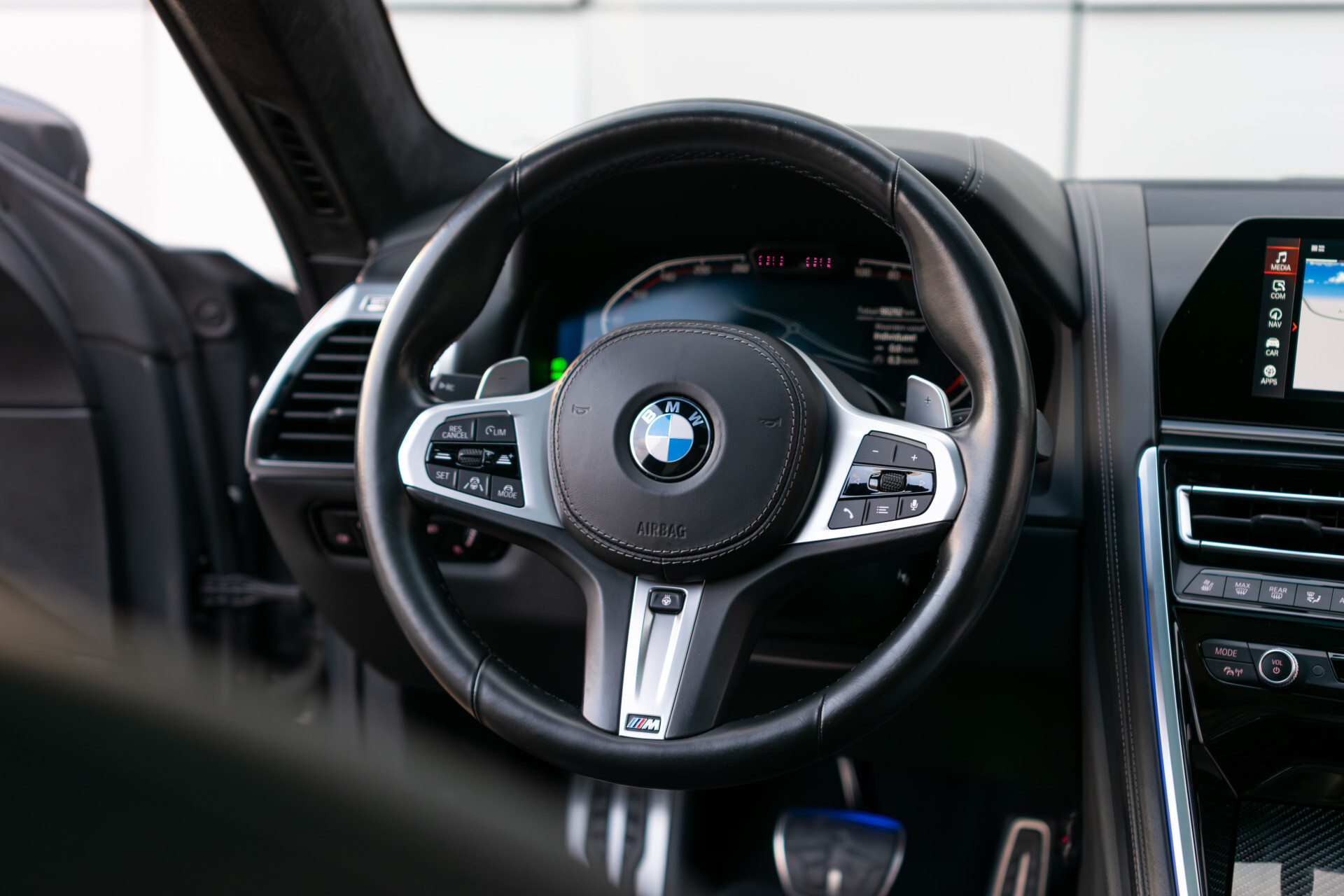 BMW 8 Serie Gran Coupé 840i xDrive High Executive Dravit Grey | Carbon | Achterassturing | Performance stoelen | ACC | HK Sound | Full Options Foto 41