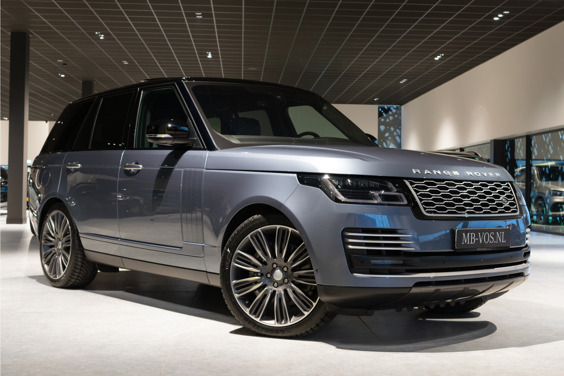 Land Rover Range Rover 4.4 SDV8 Autobiography SVO | Full options | volledig historie | NL auto Foto 5