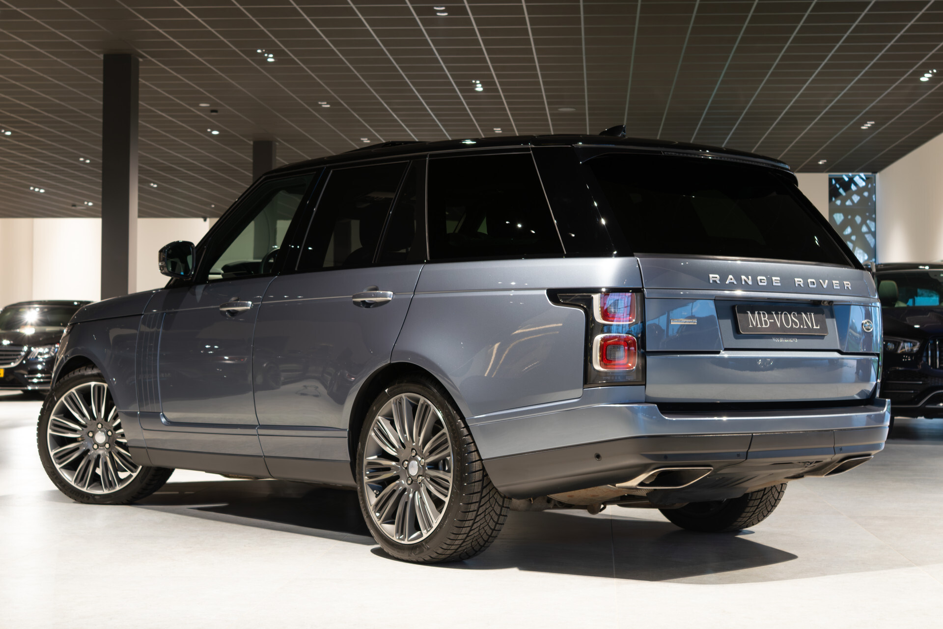Land Rover Range Rover 4.4 SDV8 Autobiography SVO | Full options | volledig historie | NL auto Foto 6