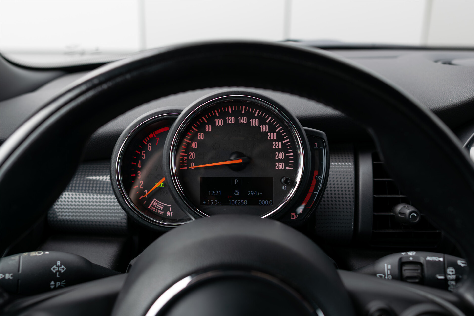 MINI Mini 1.5 Cooper Serious Business Automaat Keyless | Gr-Navi | LED | CC | PDC | Volledige historie Foto 20