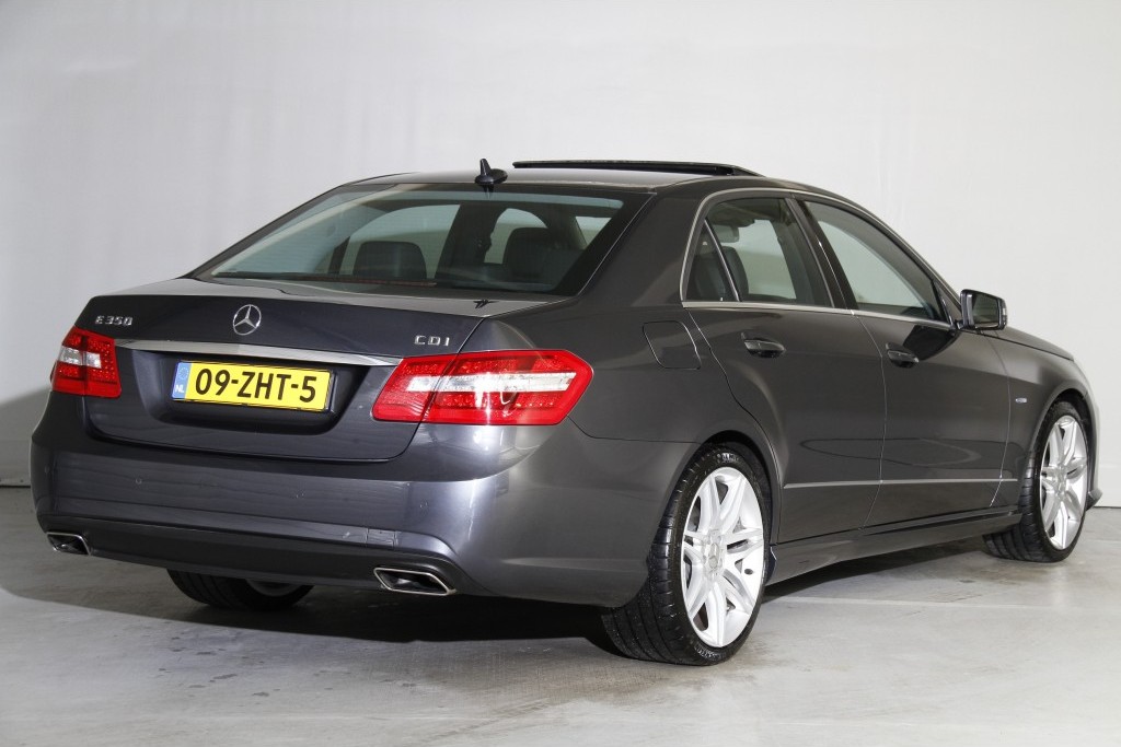 Mercedes-Benz E-Klasse 350 Cdi Avantgarde AMG/Schuifdak/Comand Aut7 Foto 2