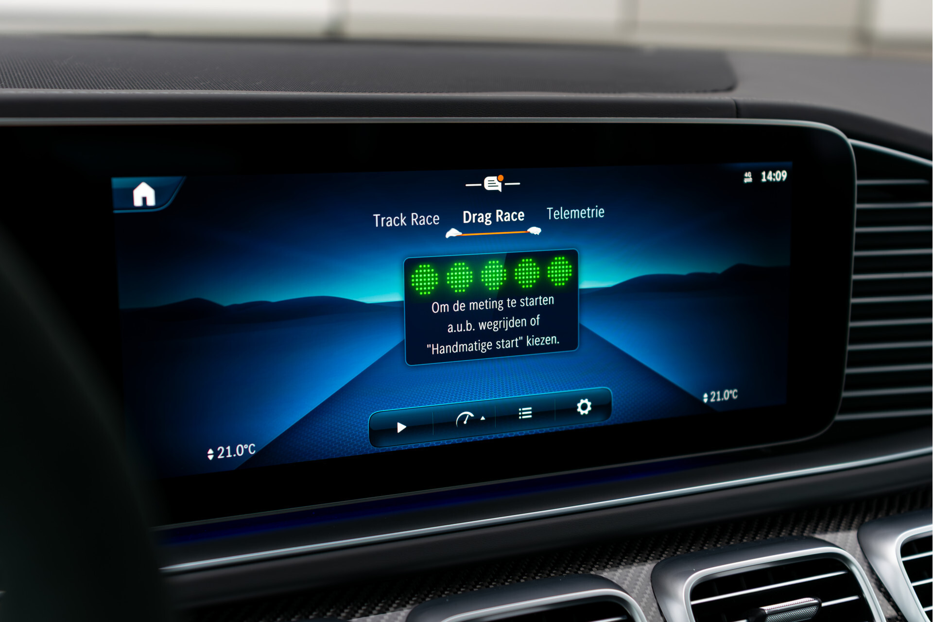 Mercedes-Benz GLE AMG 63 S 4M+ Facelift Carbon | Standkachel | Massage | Ruitleder | Burmester | HUD | Keyless | ACC | Softclose | Trekhaak Foto 37