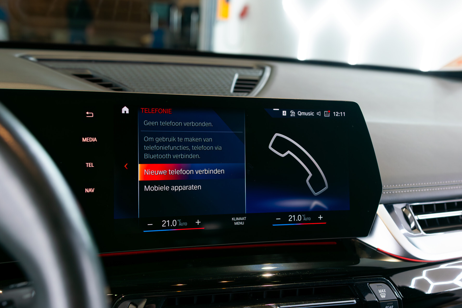 BMW iX1 xDrive30 M-sport Launch Edition 67 kWh Pano | Harman-Kardon | Massage | Incl. BTW Foto 13