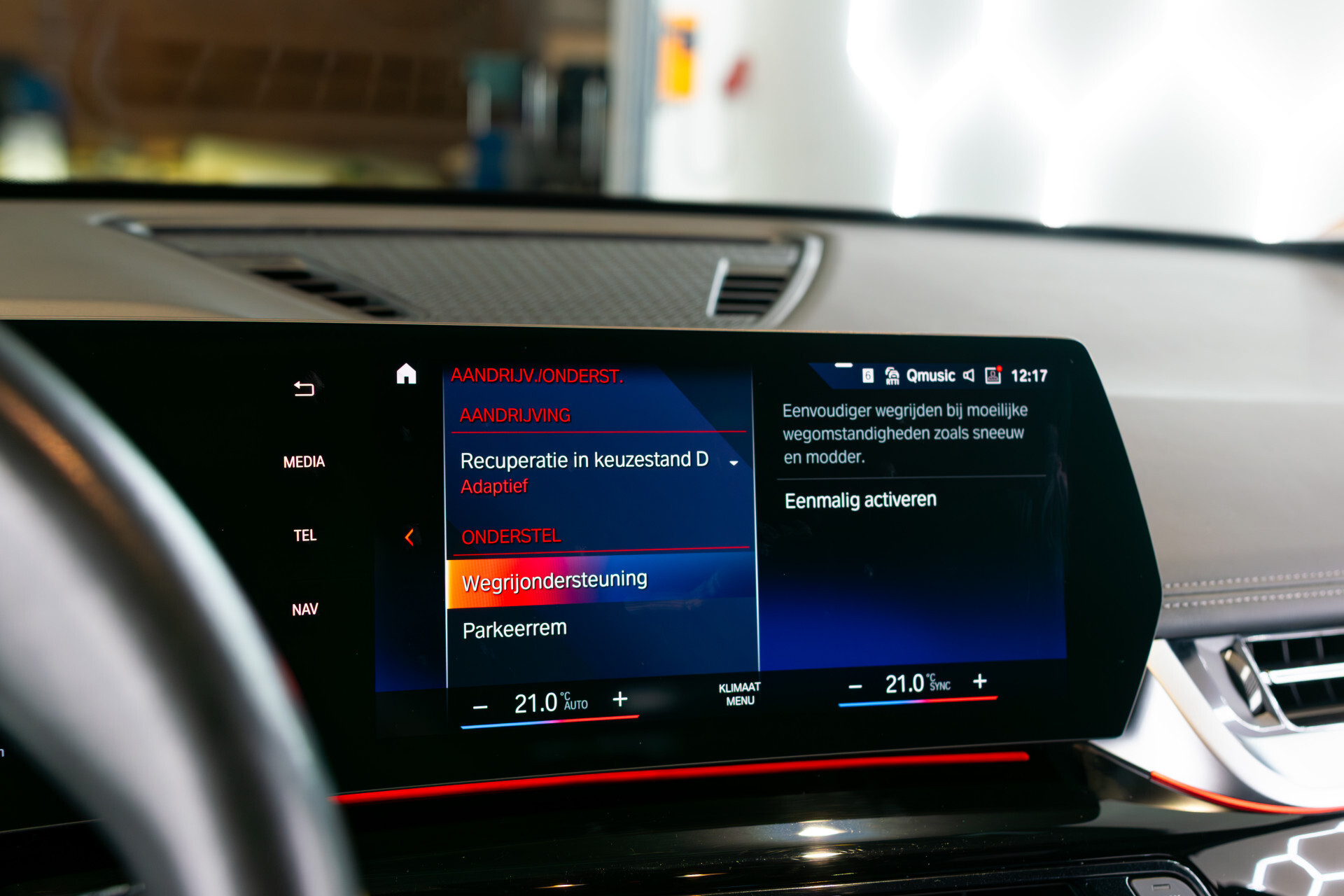 BMW iX1 xDrive30 M-sport Launch Edition 67 kWh Pano | Harman-Kardon | Massage | Incl. BTW Foto 31