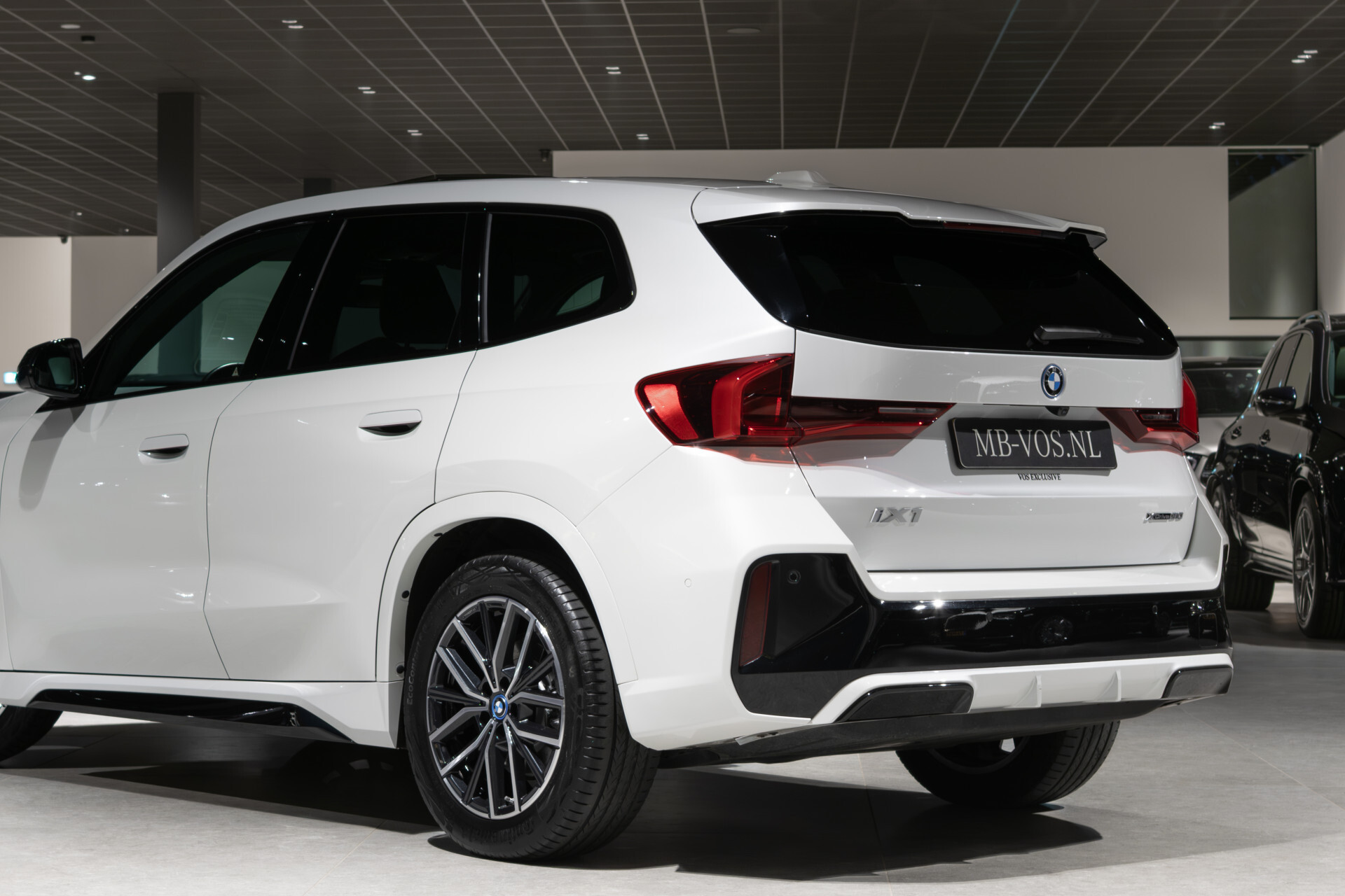 BMW iX1 xDrive30 M-sport Launch Edition 67 kWh Pano | Harman-Kardon | Massage | Incl. BTW Foto 47