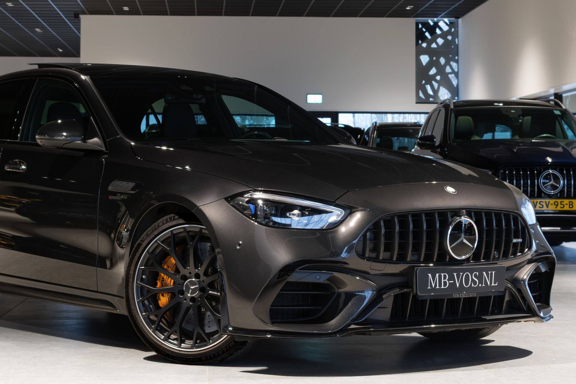 Mercedes-Benz C-Klasse AMG 63 S E Performance 4M+ 680 pk | Ceramic | Full Carbon | Aerodynamica | Night II | Performance Sound | 20" | Premium Plus Foto 6