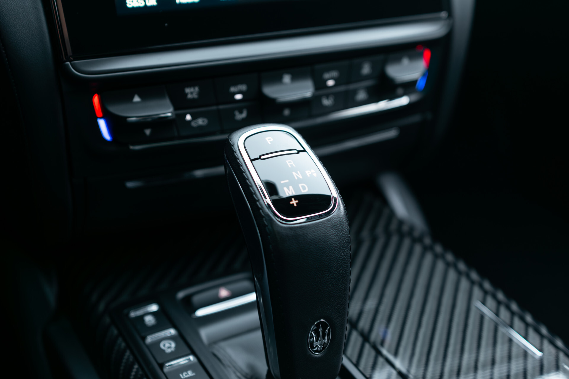 Maserati Quattroporte 3.0 S Q4 GranSport Bowers&Wilkins | Carbon | Keyless | ACC | Dak | 20" | New Service Foto 31