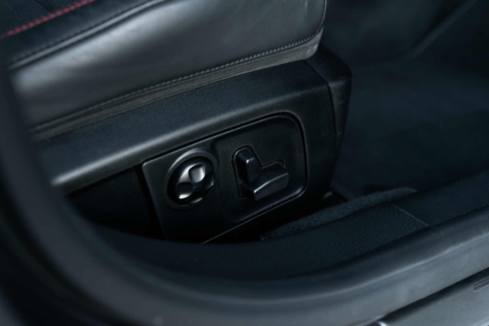 Maserati Quattroporte 3.0 S Q4 GranSport Bowers&Wilkins | Carbon | Keyless | ACC | Dak | 20" | New Service Foto 37